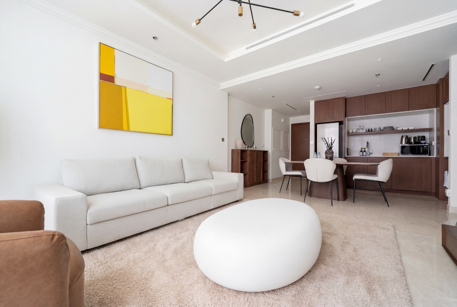 Fully Furnished | Stylish Unit | Vacant