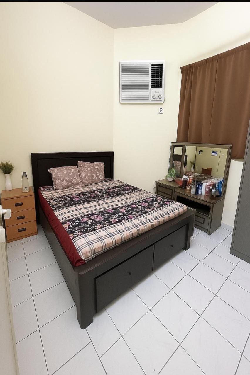 Fully Furnish 2bhk in Al Mahata Sharjah Aed 3000 Monthly Payments Size 1350 Sqft Washroom 1