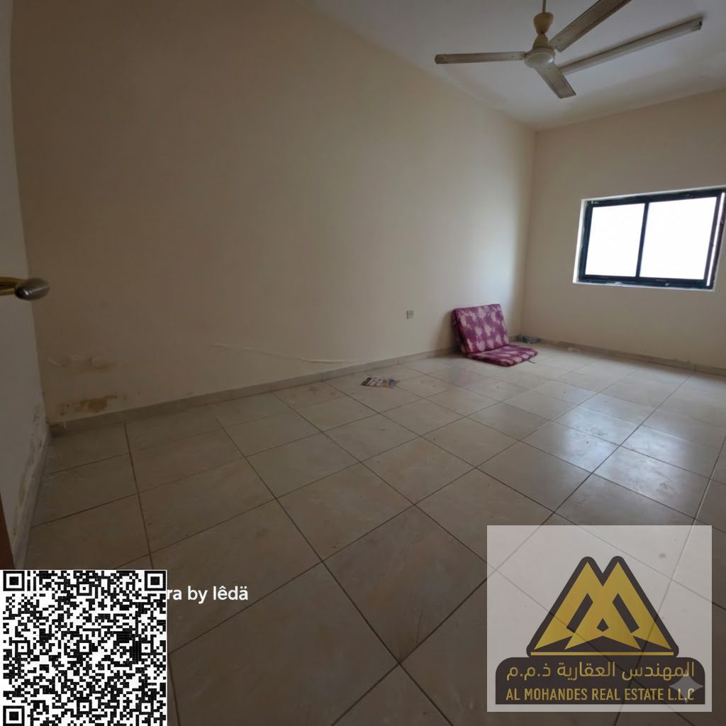 Annual Rent – 2BR Apartment with Balcony in Al Nakhil (Gold Souq), Ajman