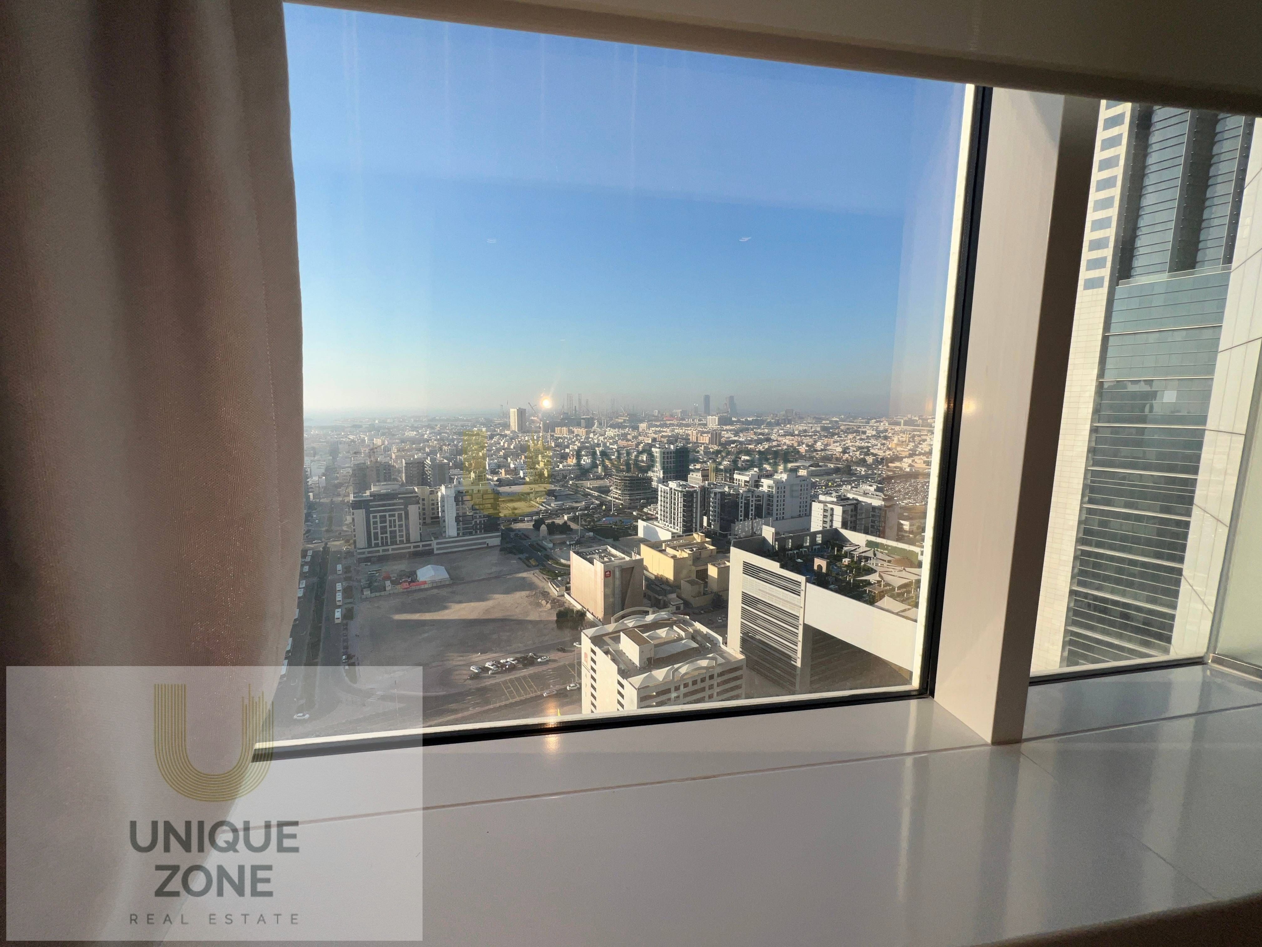 Stylish 1-Bed Apartment with Stunning Satwa View