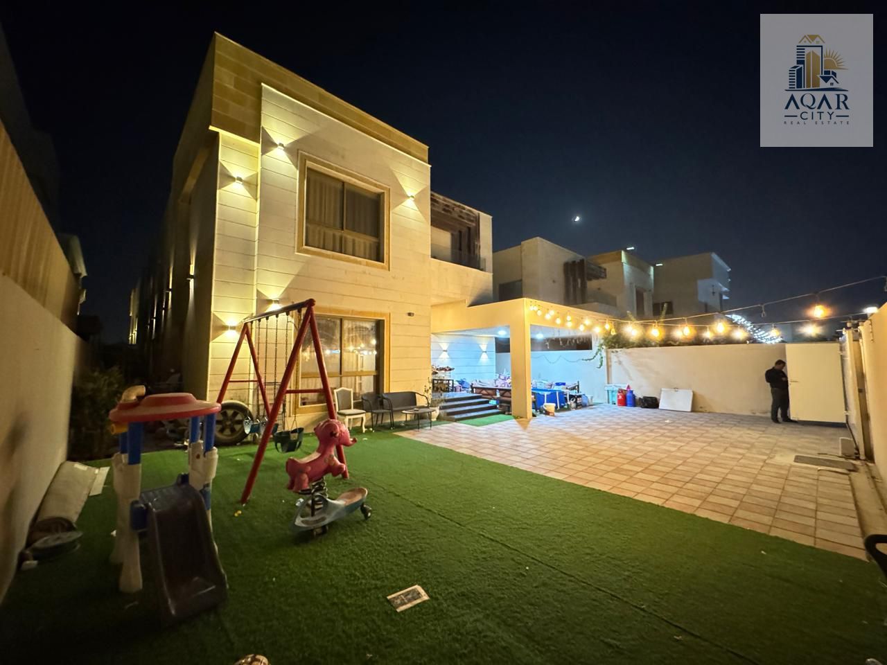 Villa in Al Mowaihat 1 | 5000 Sqft | Large Yard | Negotiable Price