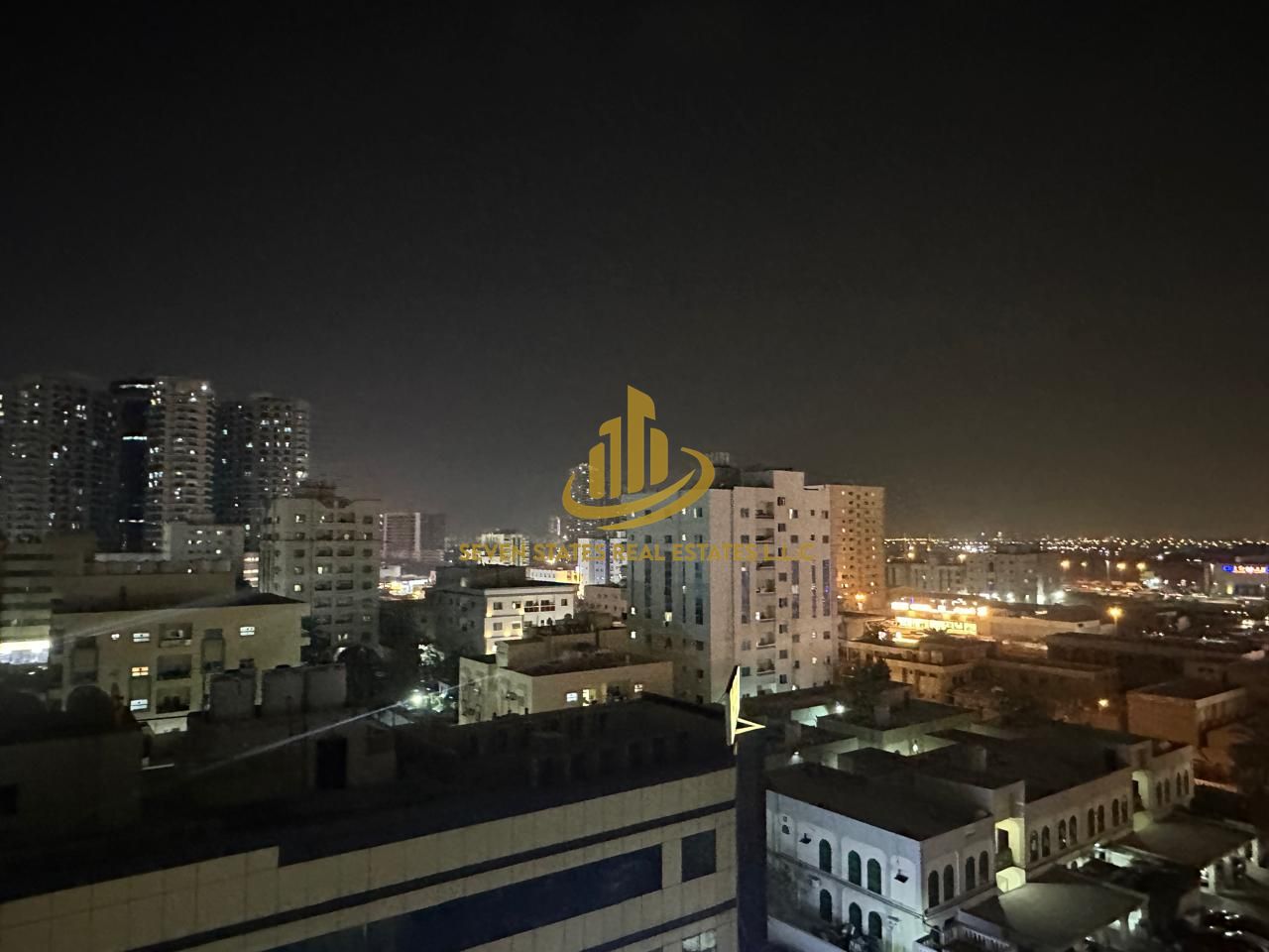 A unique opportunity in Al Rashidiya Towers: a spacious one-bedroom apartment with a fully open view. Freehold ownership available to all nationalitie