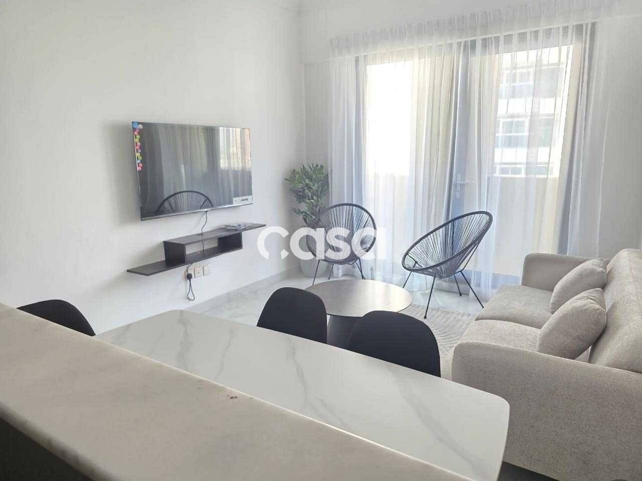 Vacant | Upgraded Unit | Investment Opportunity