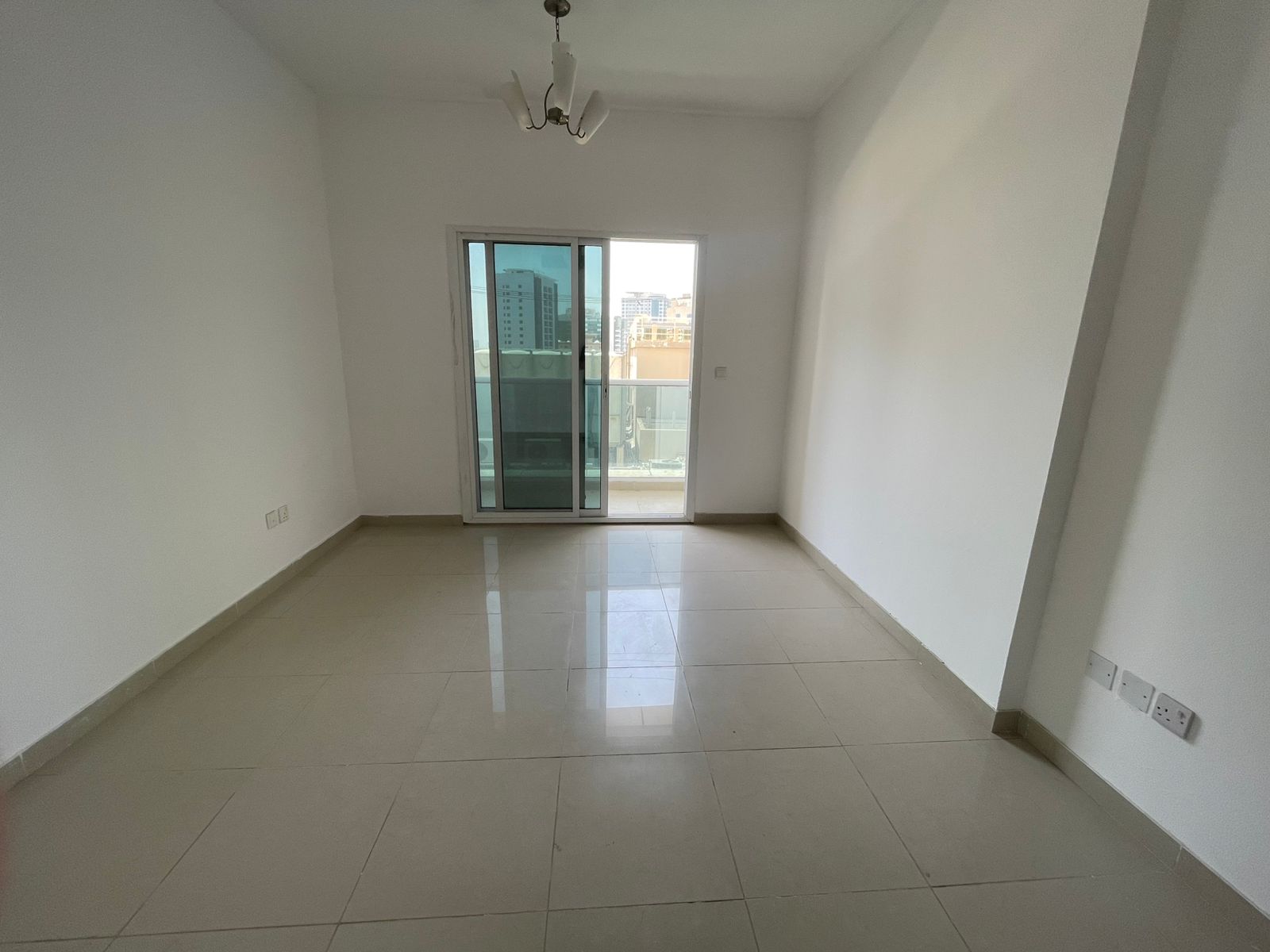 Balcony \ Free AC \ Storage \ Distributor \ Open view