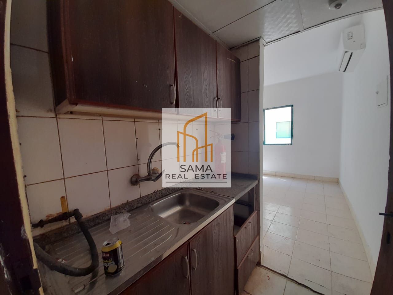 Staff Accommodation studio available Near Al madina Shopping Centre Muwaileh
