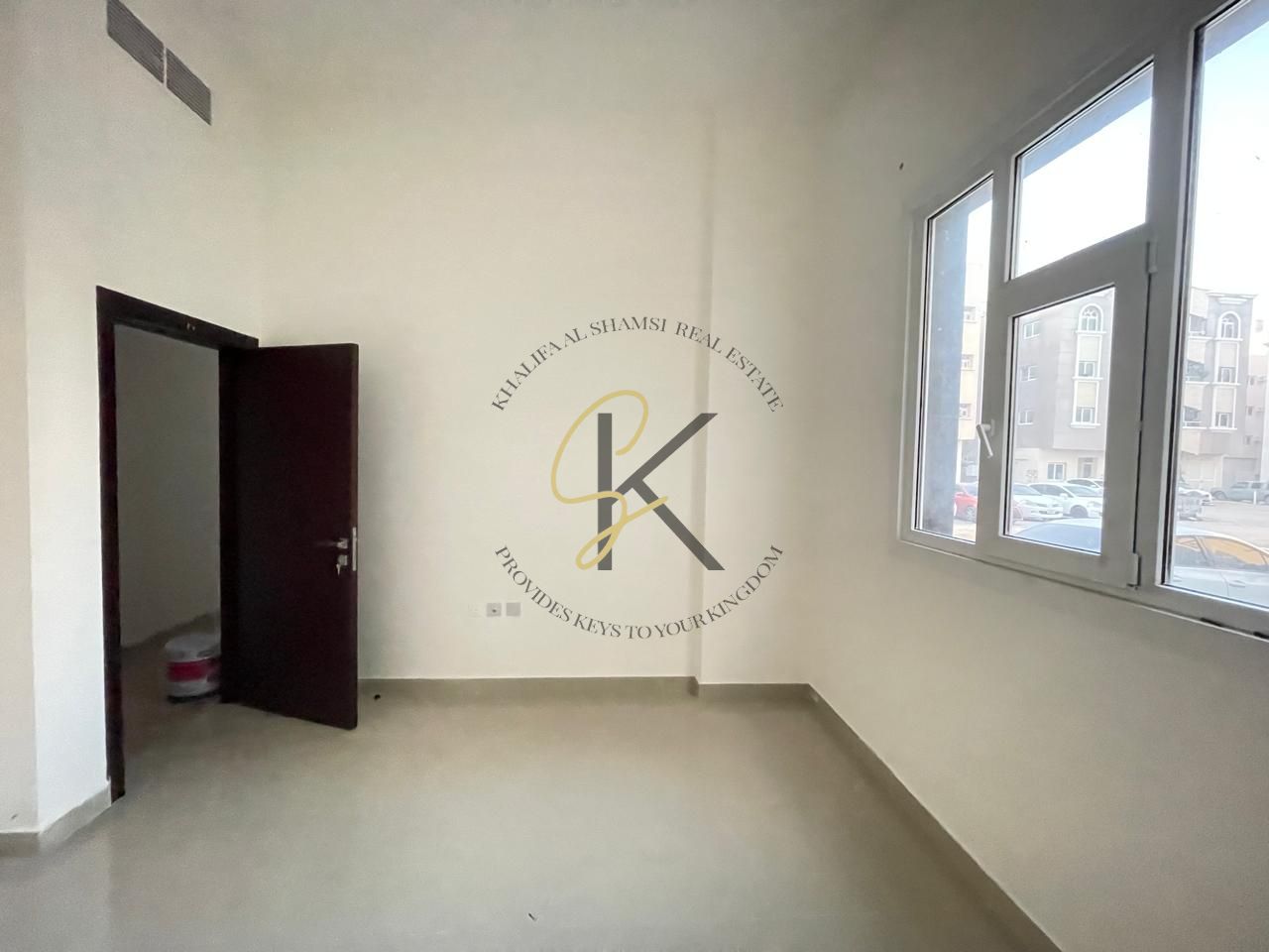 Spacious Unfurnished 1 BHK for Rent in Muwailah, Sharjah | 950 Sqft | Family Building | All Amenities