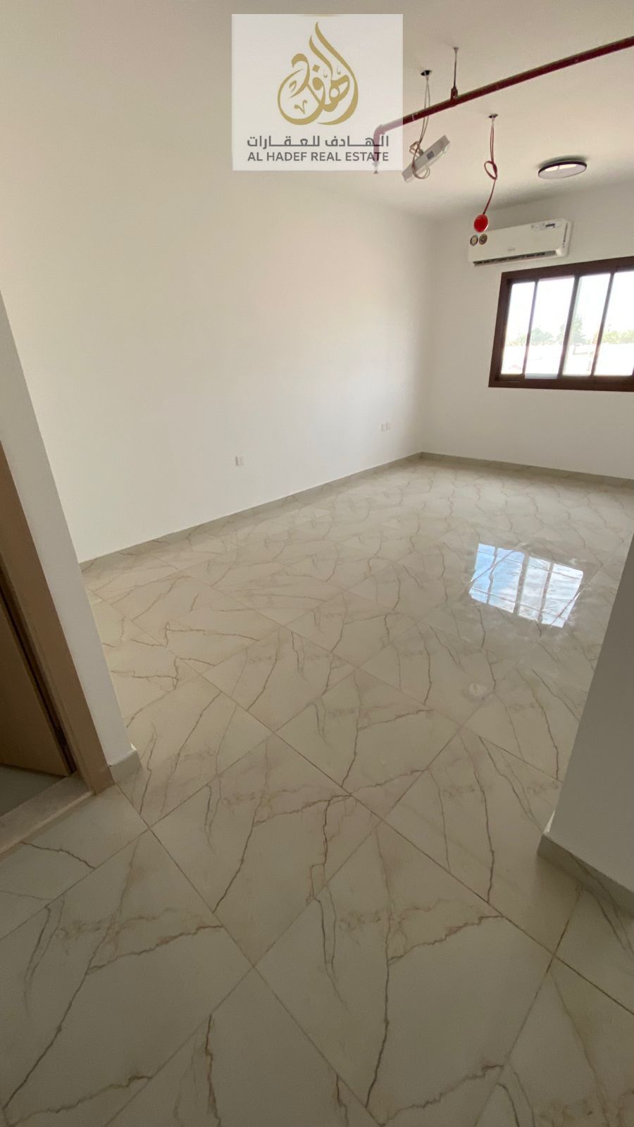 Brand New Offices for Annual Rent – Al Jurf Industrial Area 2 Directly behind the Chinese Market Office Details: Brand new offices Moder