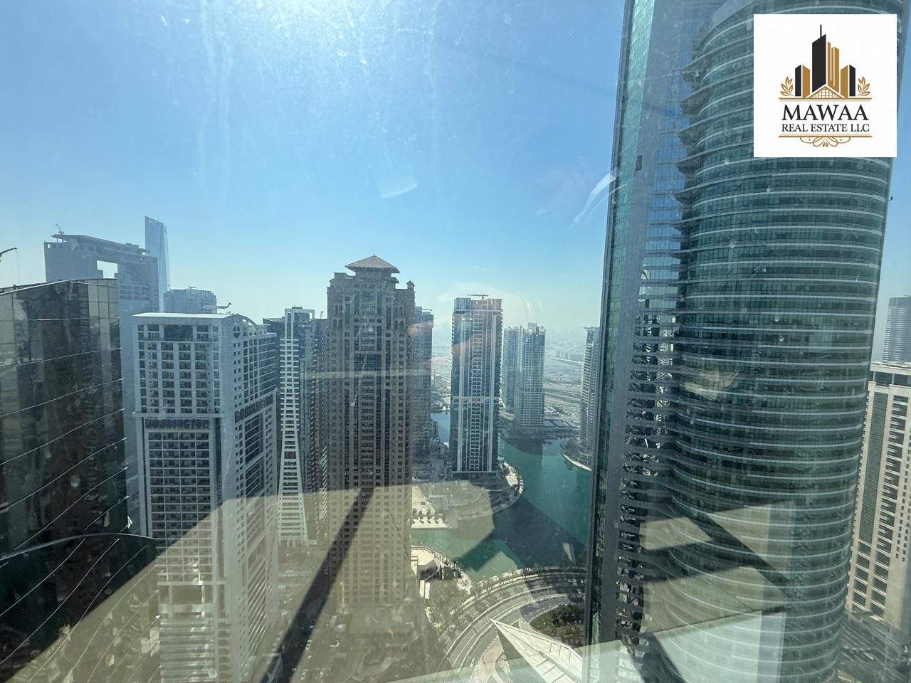 SPACIOUS | HIGH FLOOR | LAKE VIEW | NEAR METRO