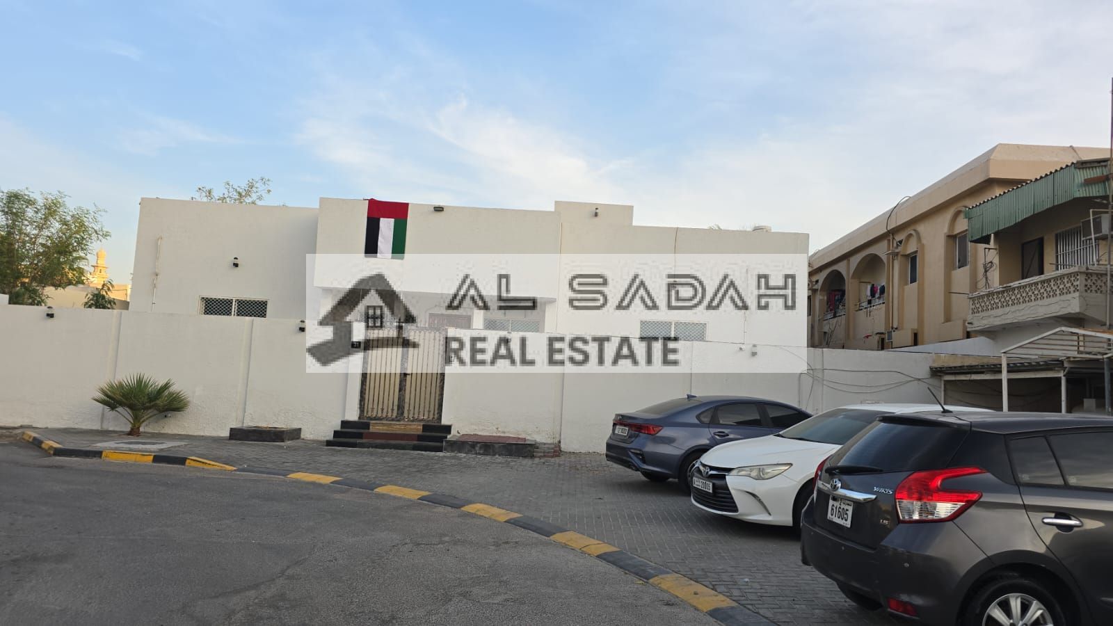 House for sale in Maysaloon, 4 bedrooms, living room, majlis, kitchen, maid's room. Area: 5201 sq ft. Asking price: 950,000