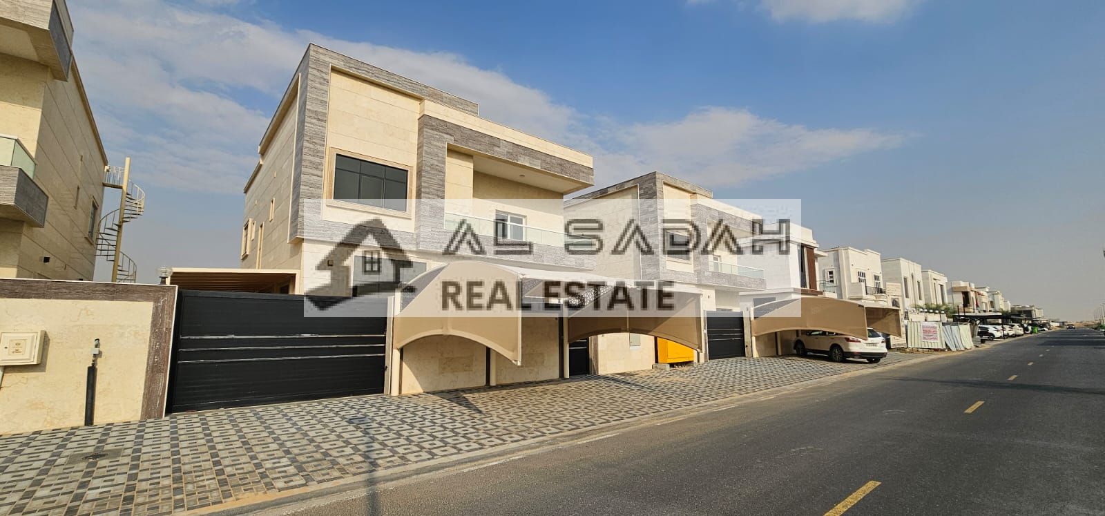 Villa for rent Land area 5000 sq ft Built-up area 4250 sq ft Ground and first floors Ground floor: Living room, majlis, two bathrooms, master bedroom, large kitchen, maid's room with ensuite bathroom, carports, outdoor kitchen First floor: Four master bed