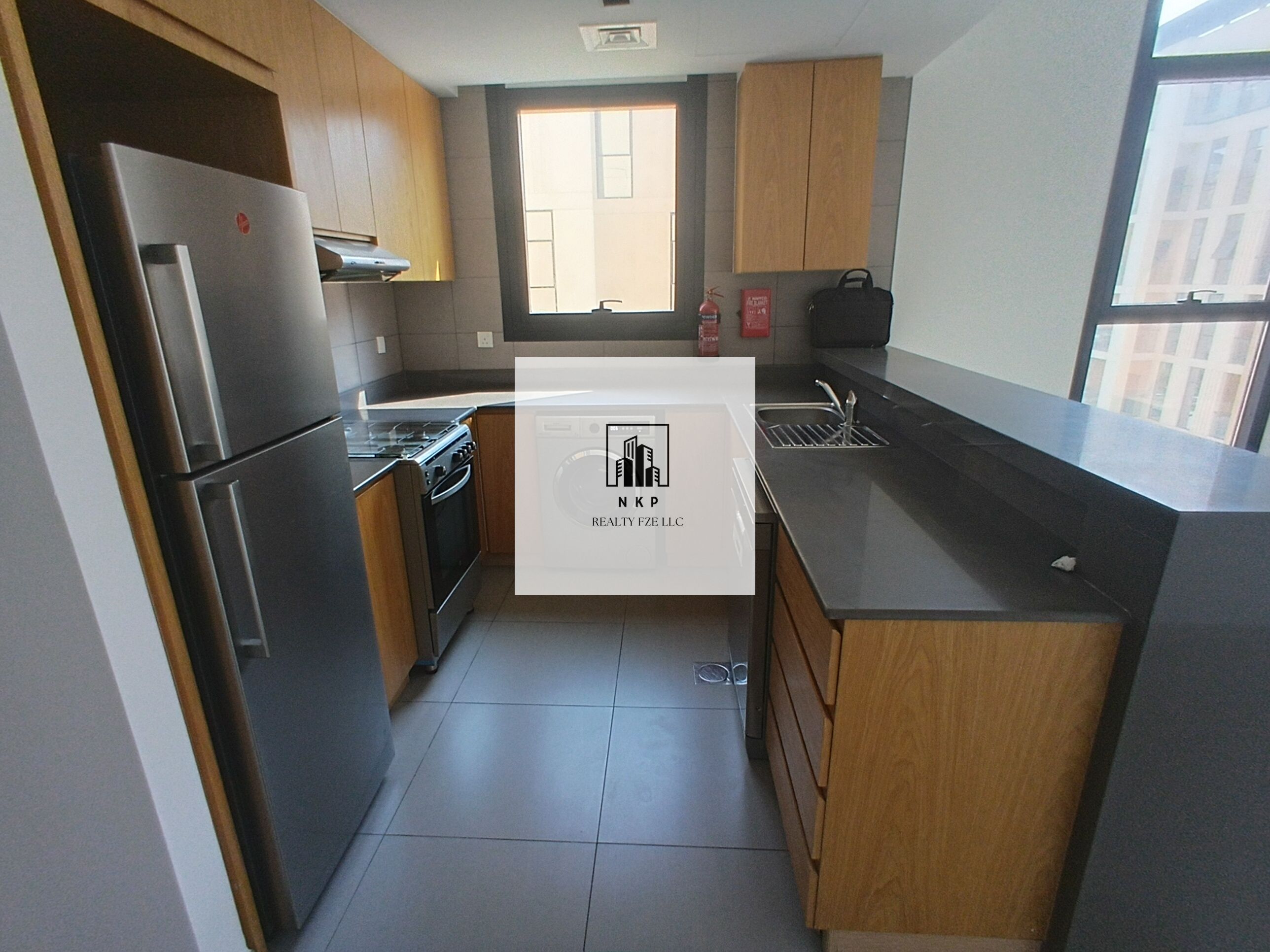 Spacious elegant 1 bedrooms apartment with terrace|Amneties