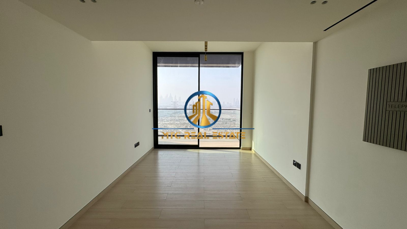 1BHK SEMI FURNISHED | SMART LIVING | MARINA VIEW | VACANT