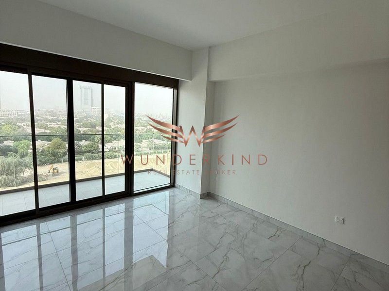 Ready to move 1 BR | Community View | Premium Layout