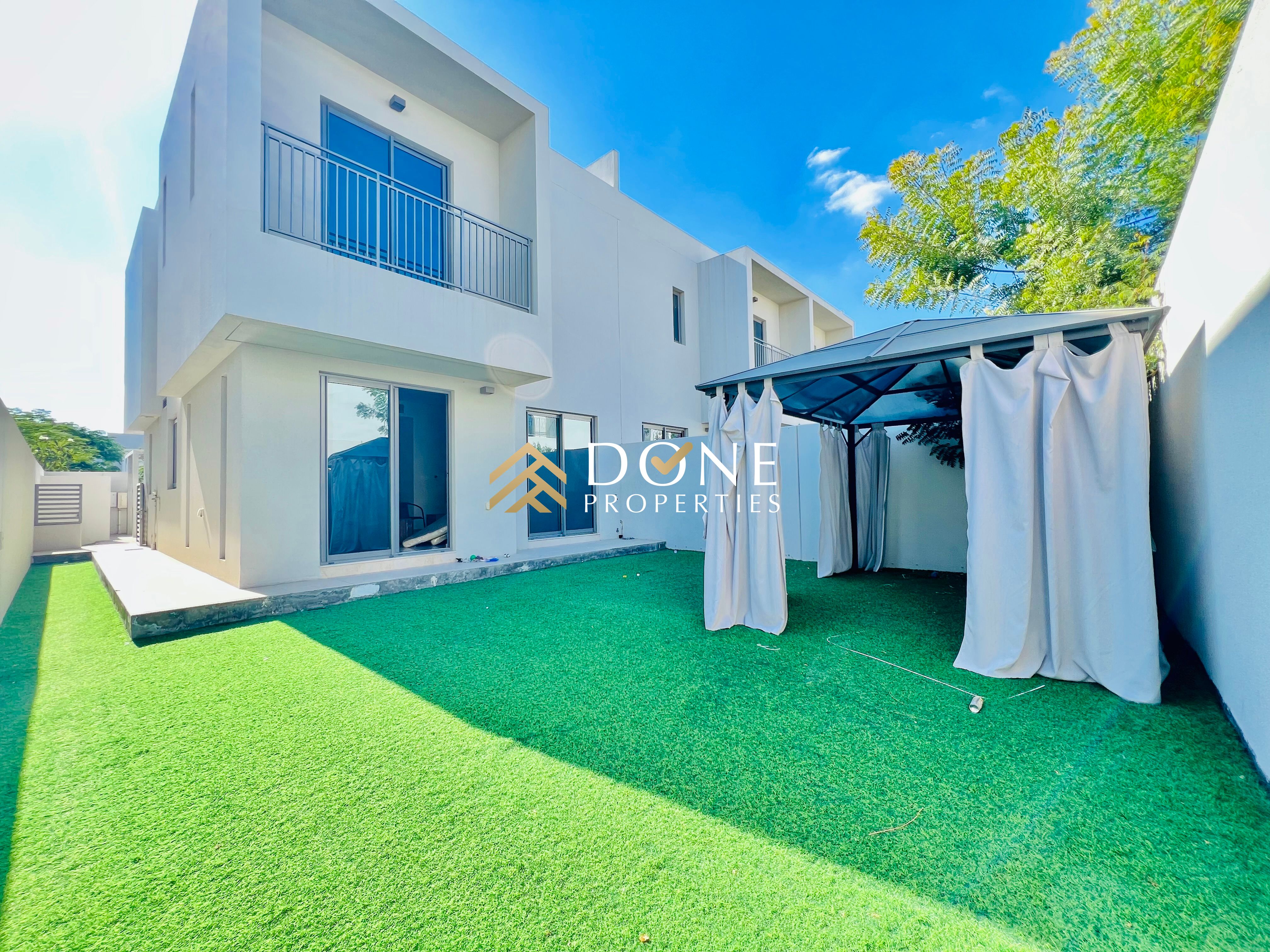 Elegant 3-Bedroom Mid Corner Villa Featuring Balcony and Spacious Backyard