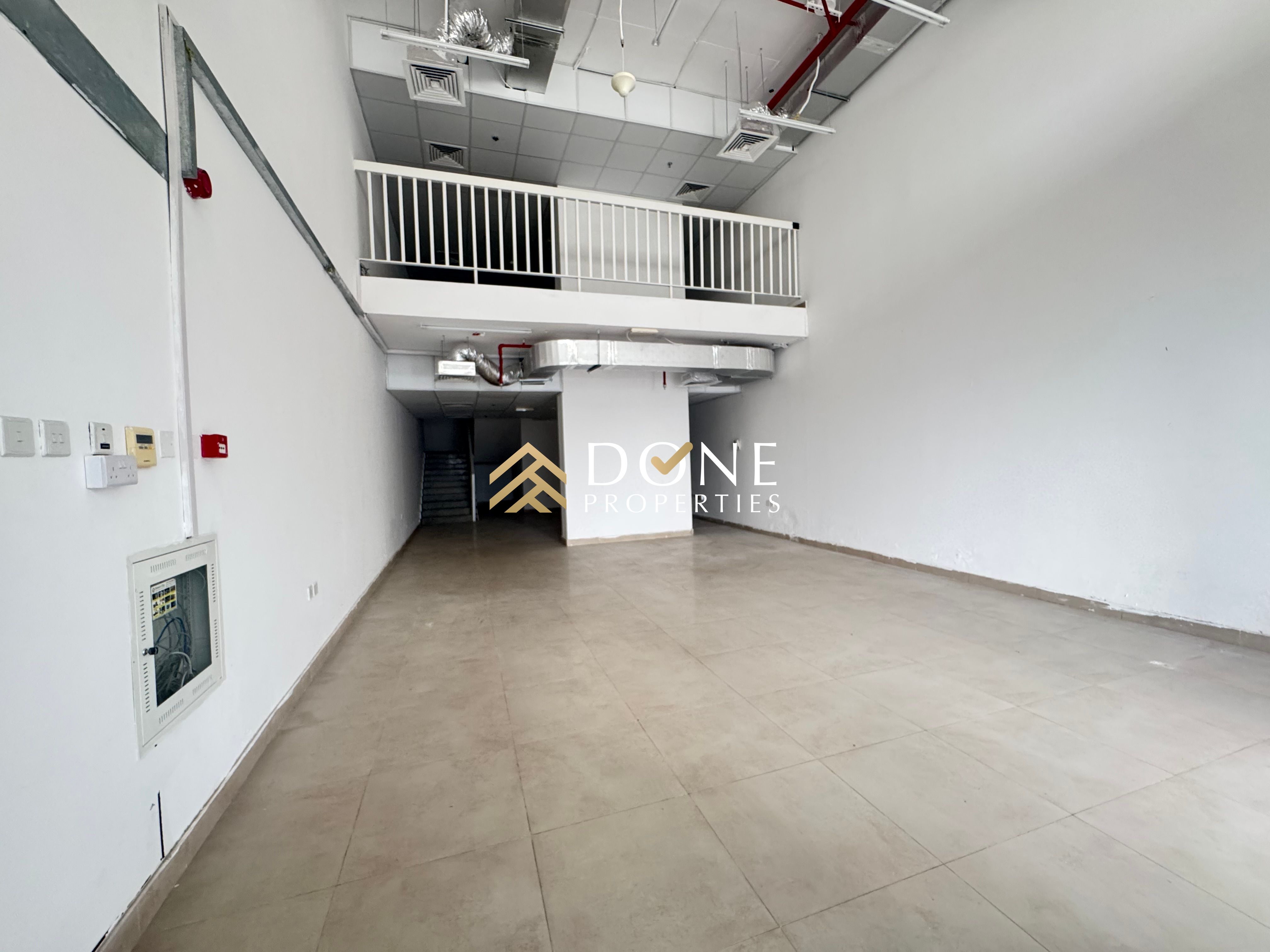 Very prime lecation luxury shop with Mazzine floor ready to move business area only jest 120k