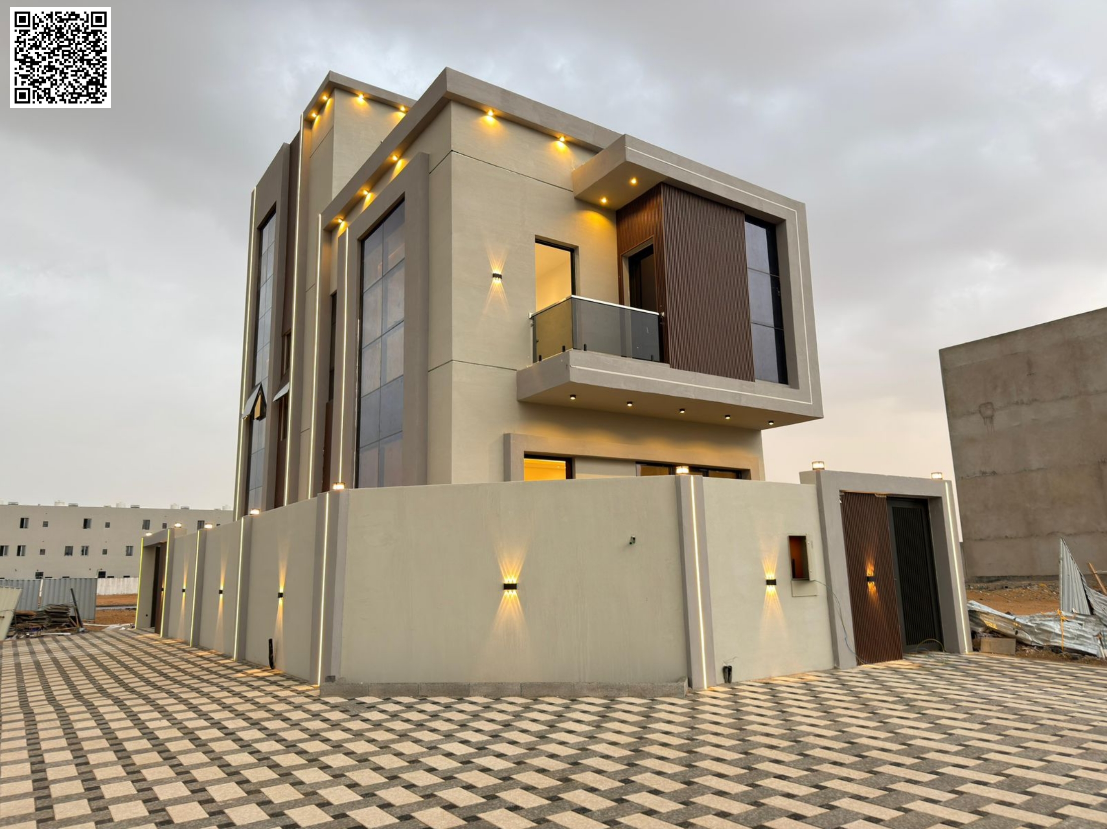 Corner villa including registration and ownership fees, ready to move in, close to services, with elegant designs and spacious areas.