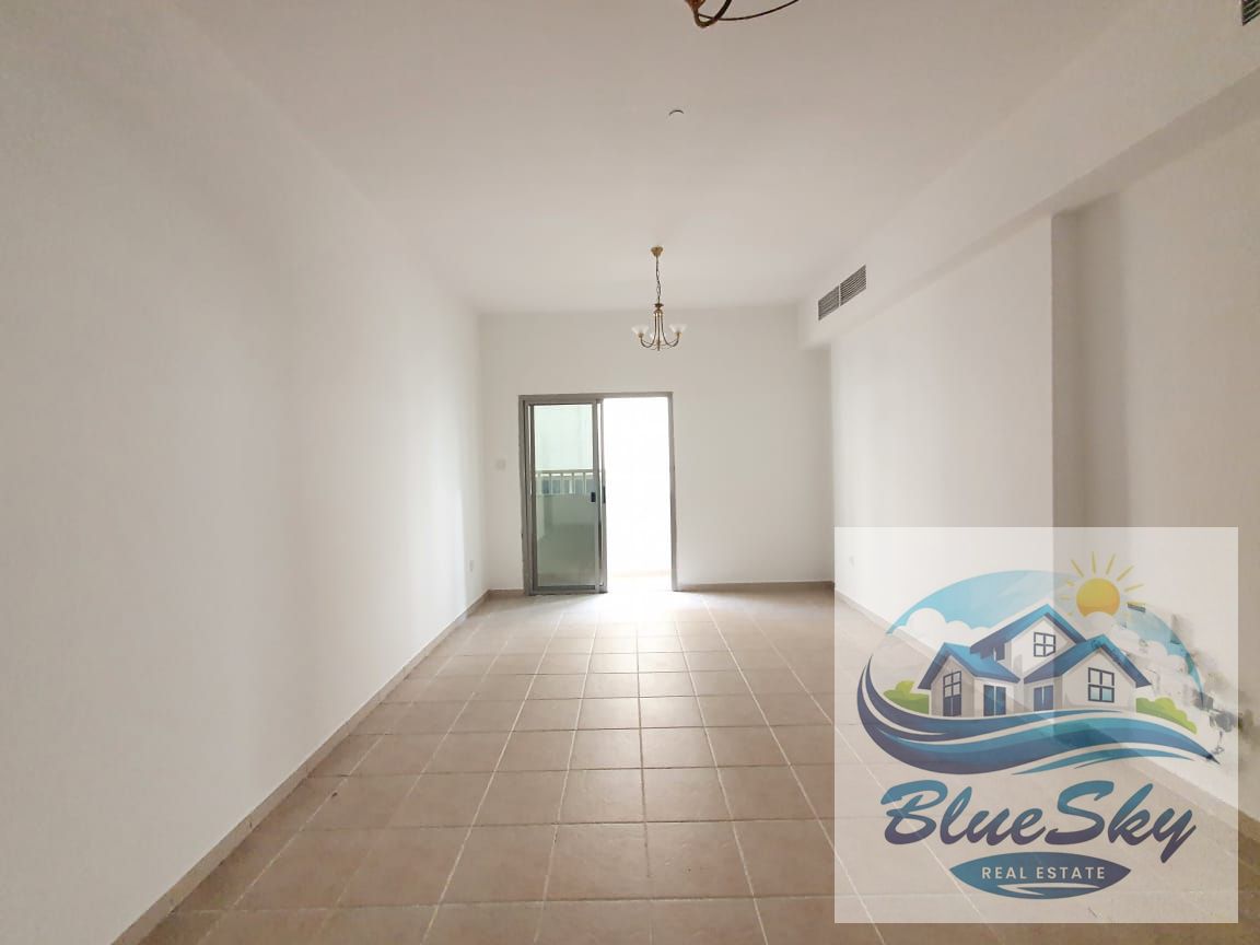 2bhk with balcony gym pool free family building just for rent 39k