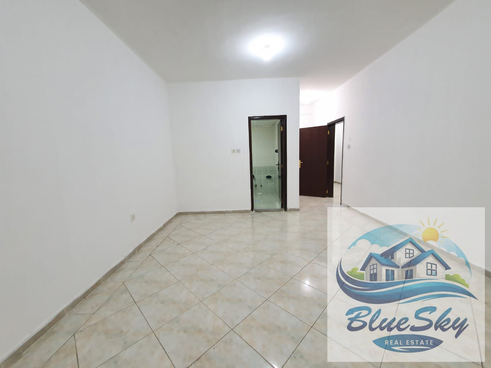 No Deposit NICE SPACIOUS 1BHK WITH Master room near abu shagara park just for rent 34k