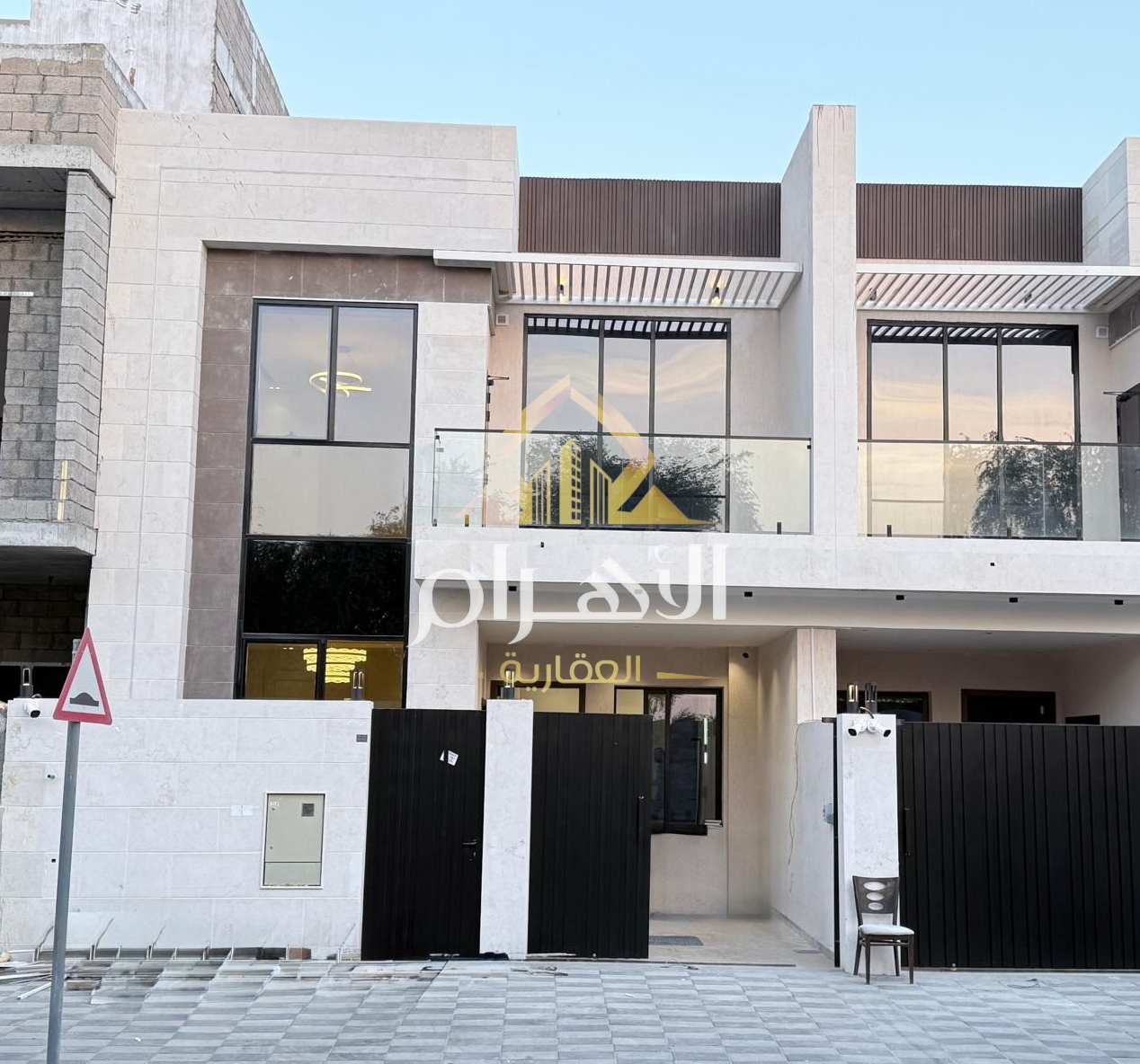 Your chance to own a freehold villa, available to all nationalities. Includes registration and ownership fees, ready to move in, and finished to a sup
