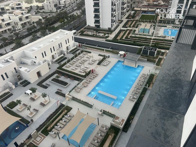 Skyline Living | Modern 2-Bedroom Apartment