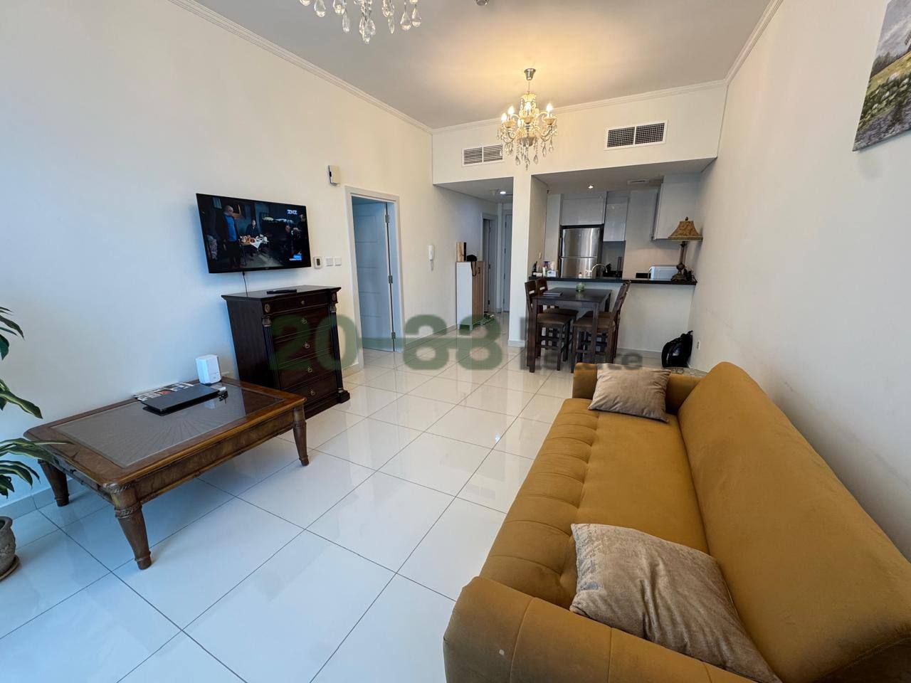 Spacious Unit l Sea View l Prime Location