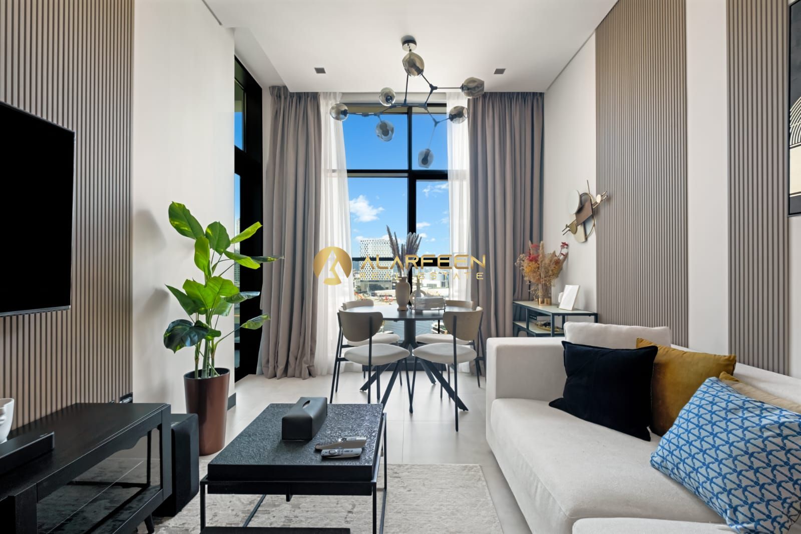 Luxurious 1BHK | Furnished | Great Location