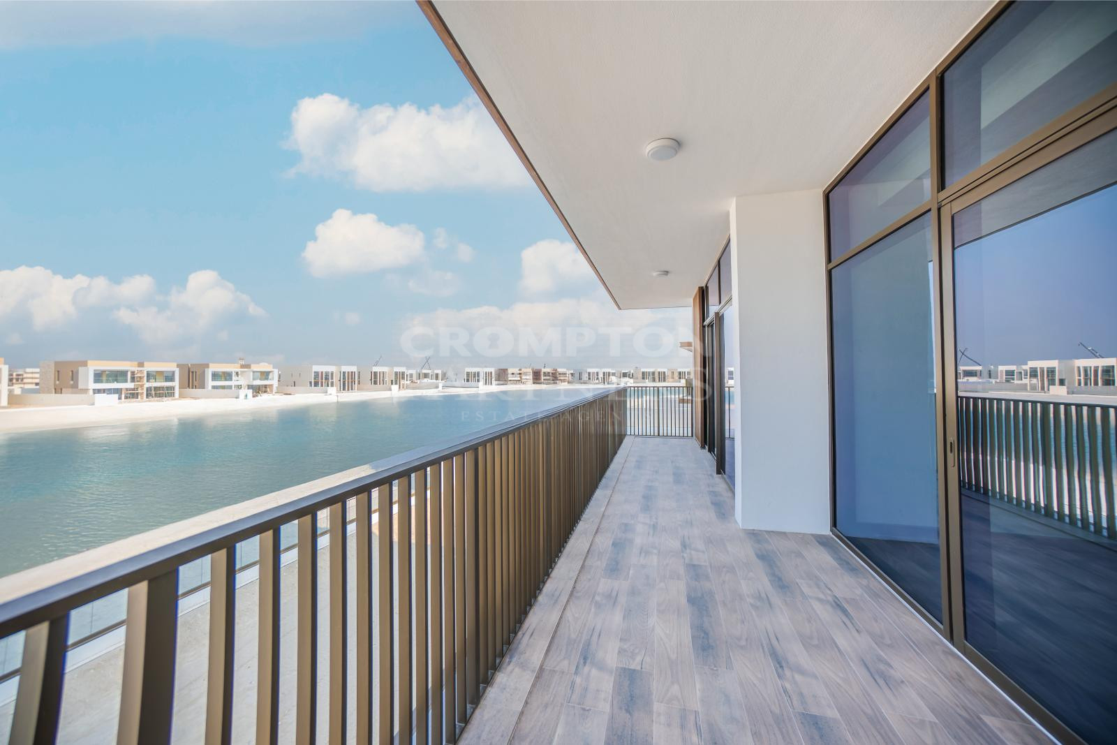 Expansive Plot| Type V5| Direct Water Front