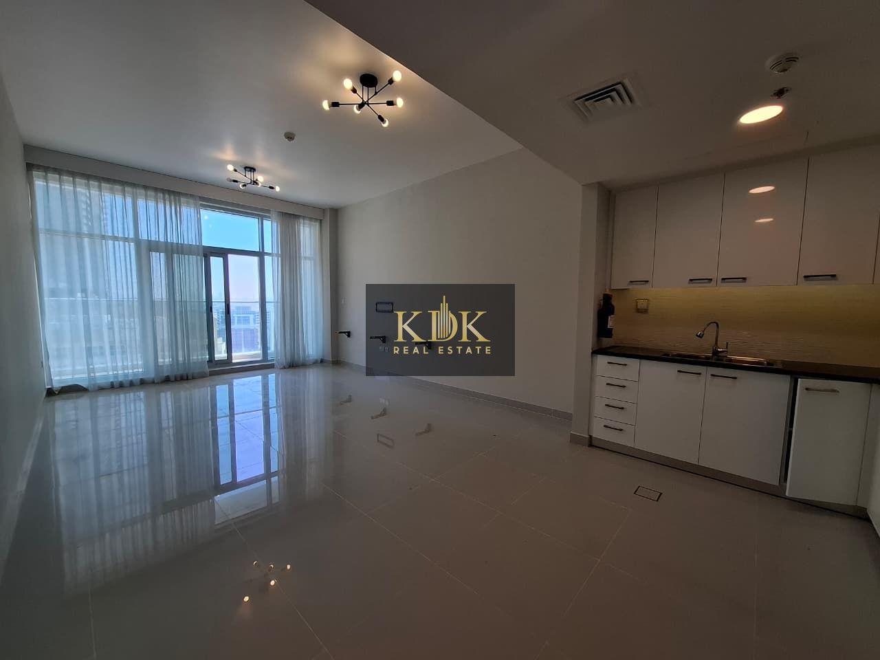 High Floor | Furnished | Vacant | Spacious |