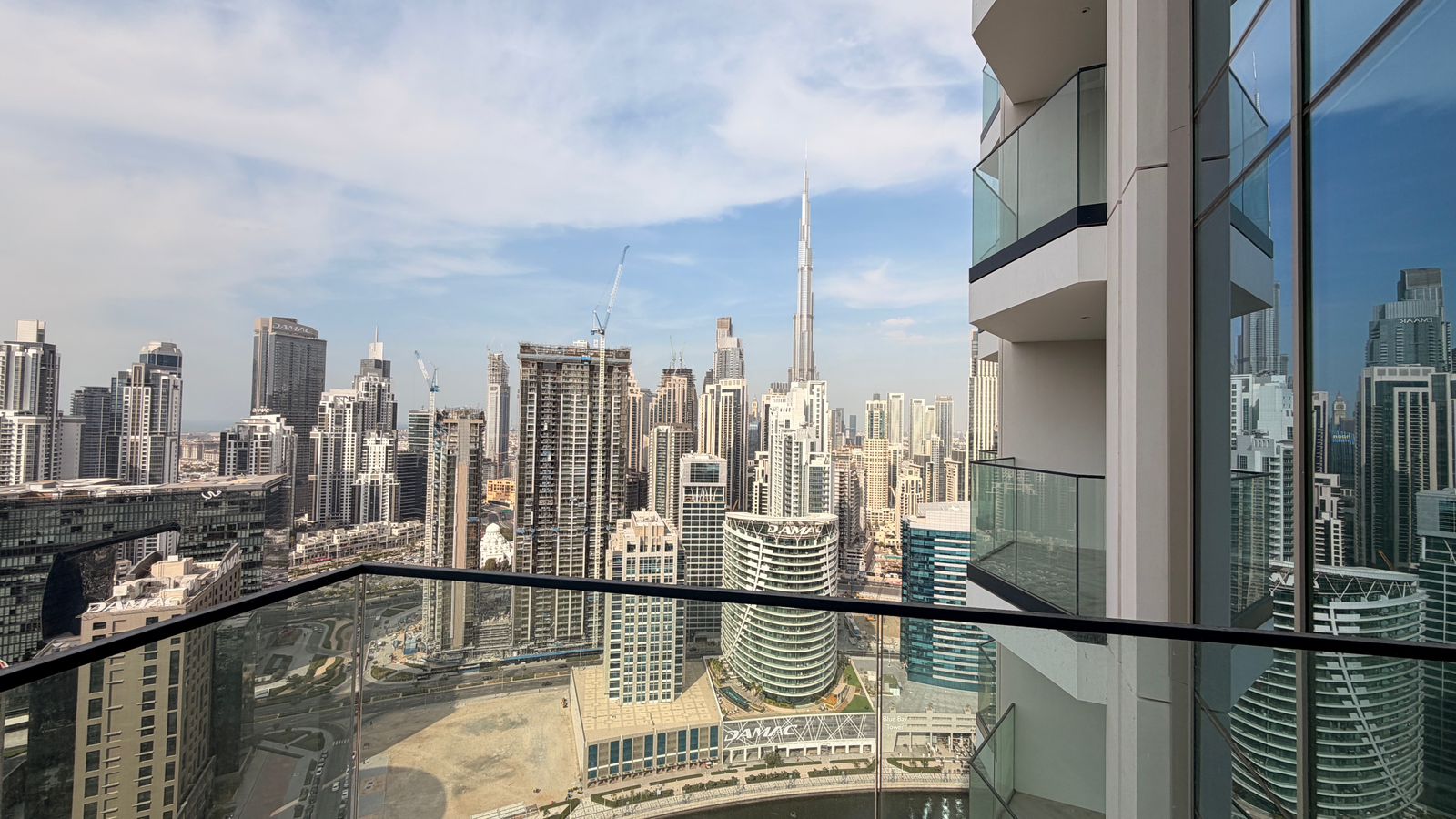 High Floor above 35+| Canal / Burj Khalifa View