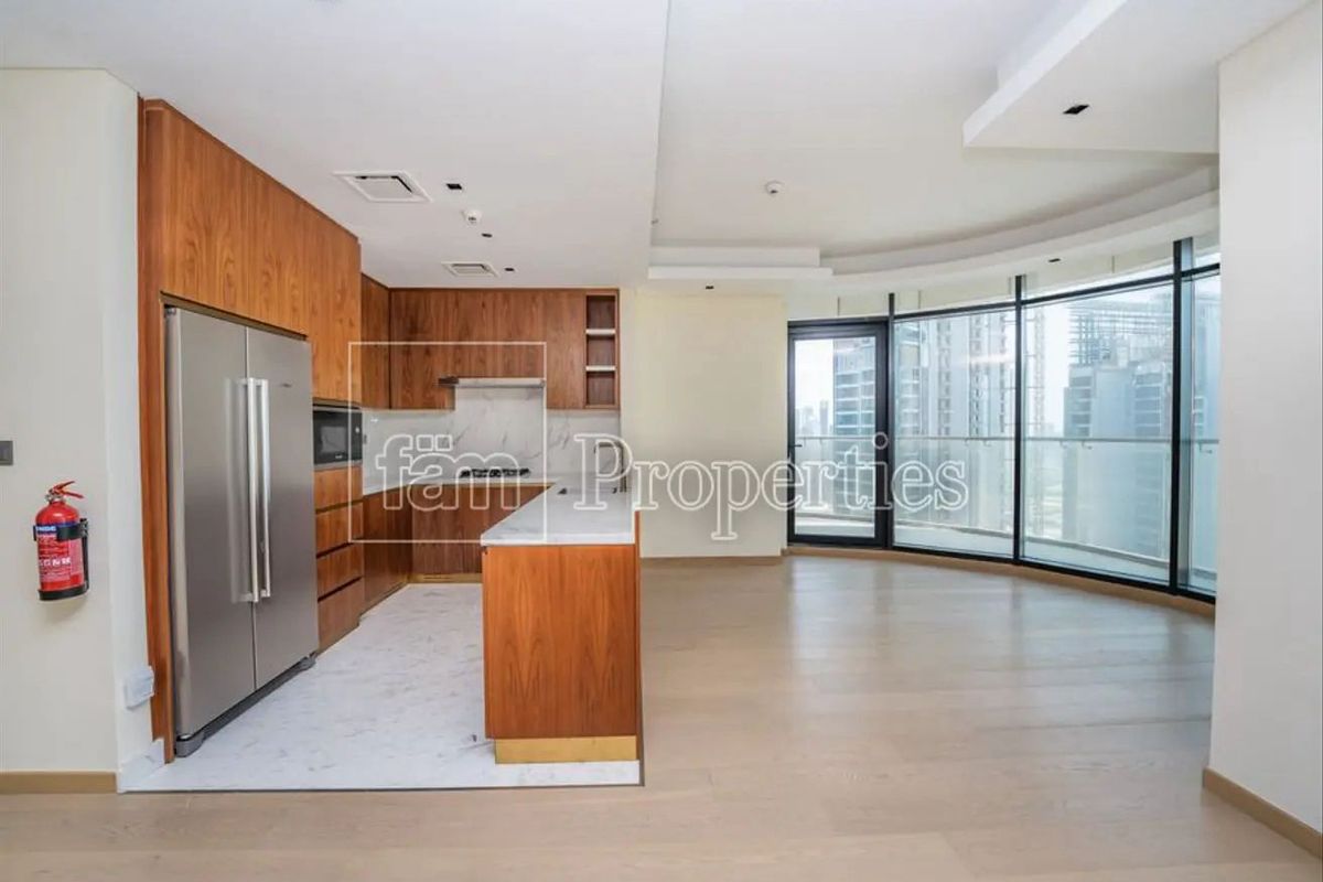 Burj Khalifa View, Ready To Move In, Near DXB Mall
