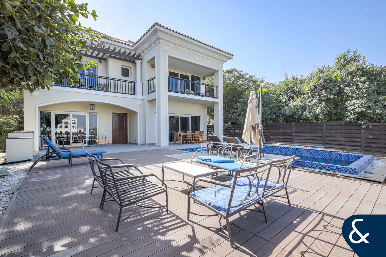 Furnished I Available Now I 4 Bedroom