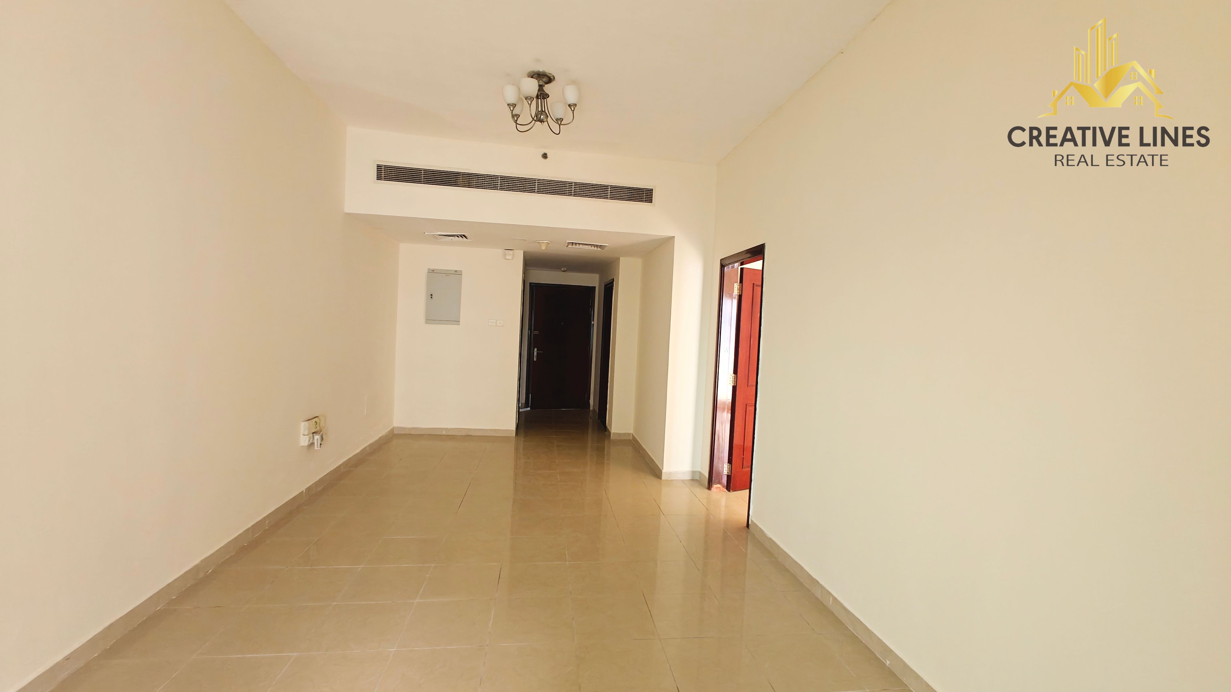 Hot offer 1 Month free // Spacious luxury 2bhk apartment// Staff accmmodation and bachelor // ready to move// Cheque 4 to 6