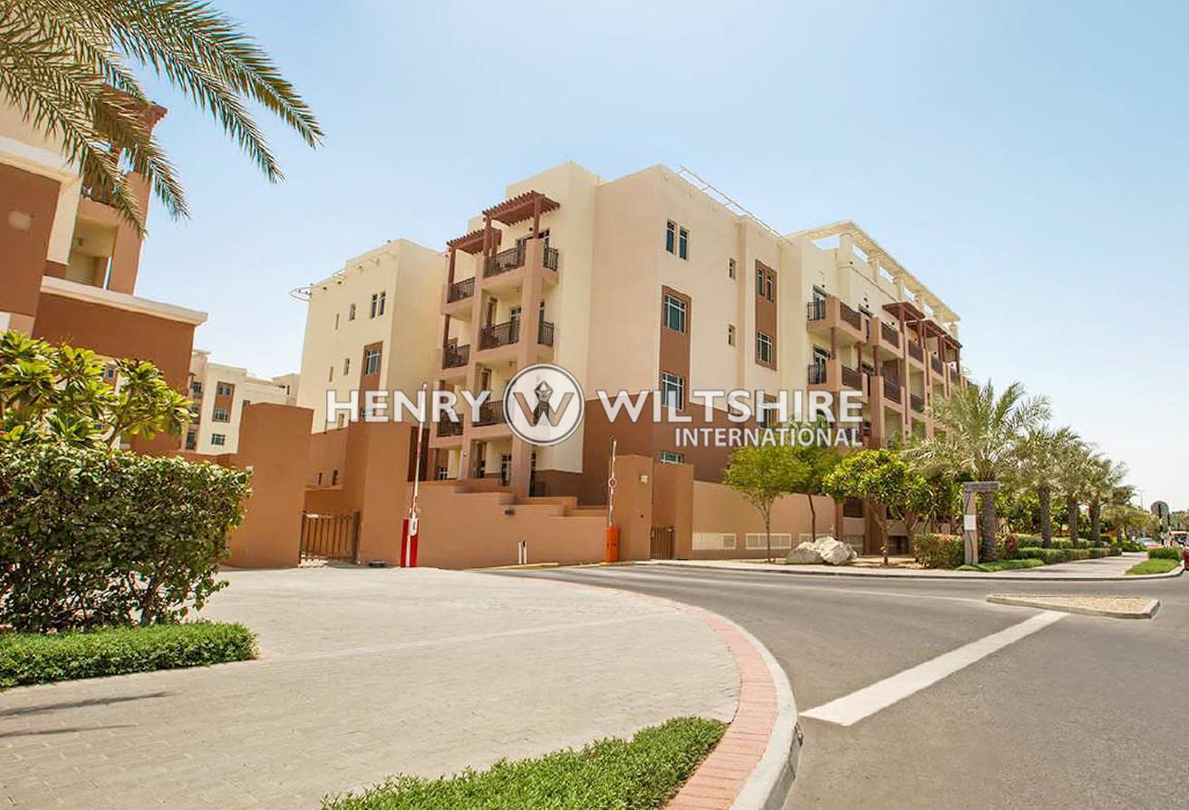 Modern Studio | Vibrant Community | Al Ghadeer