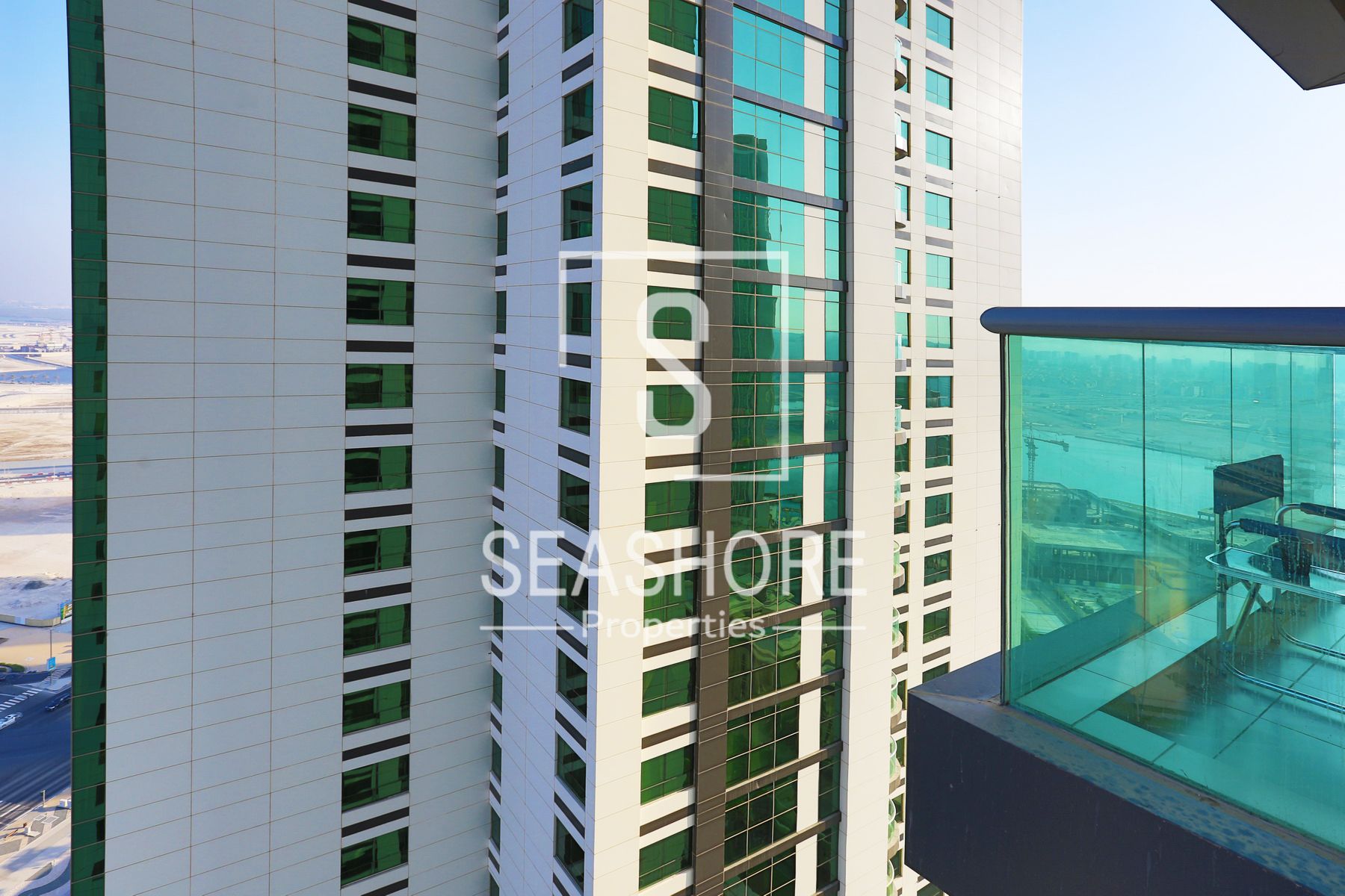 HOT PRICE!! Stunning Studio | Well-Furnished