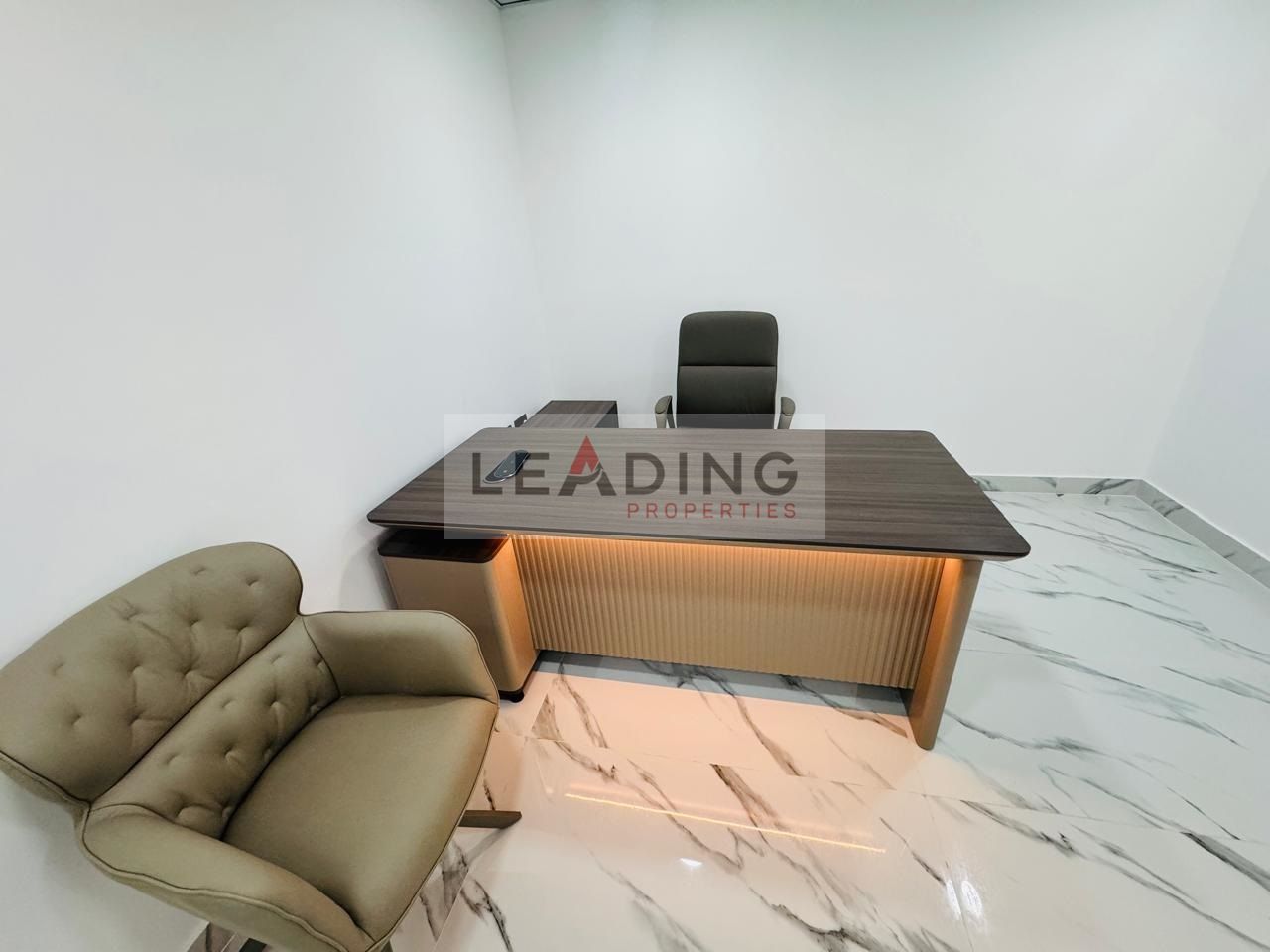 FURNISHED OFFICE READY TO MOVE IN