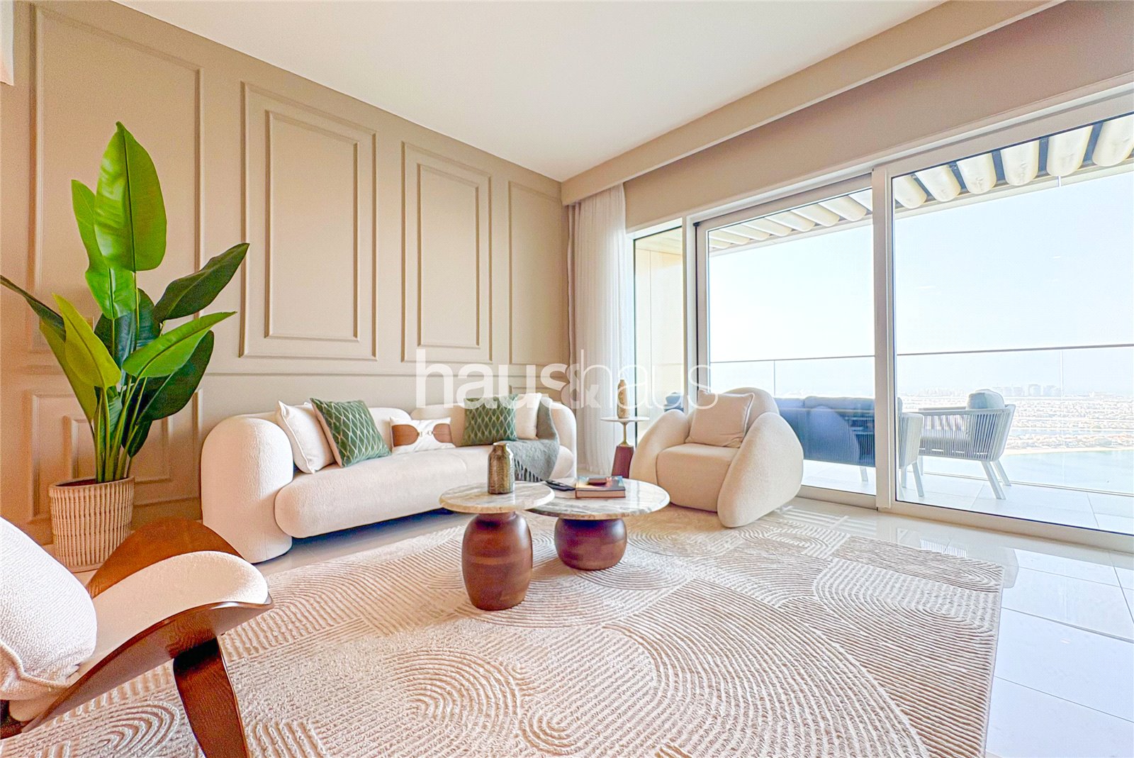 Luxury | Furnished | Upgraded | Palm Views| AVL