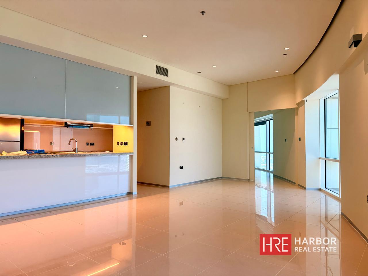 Near Metro | Chiller Free | Stunning City View