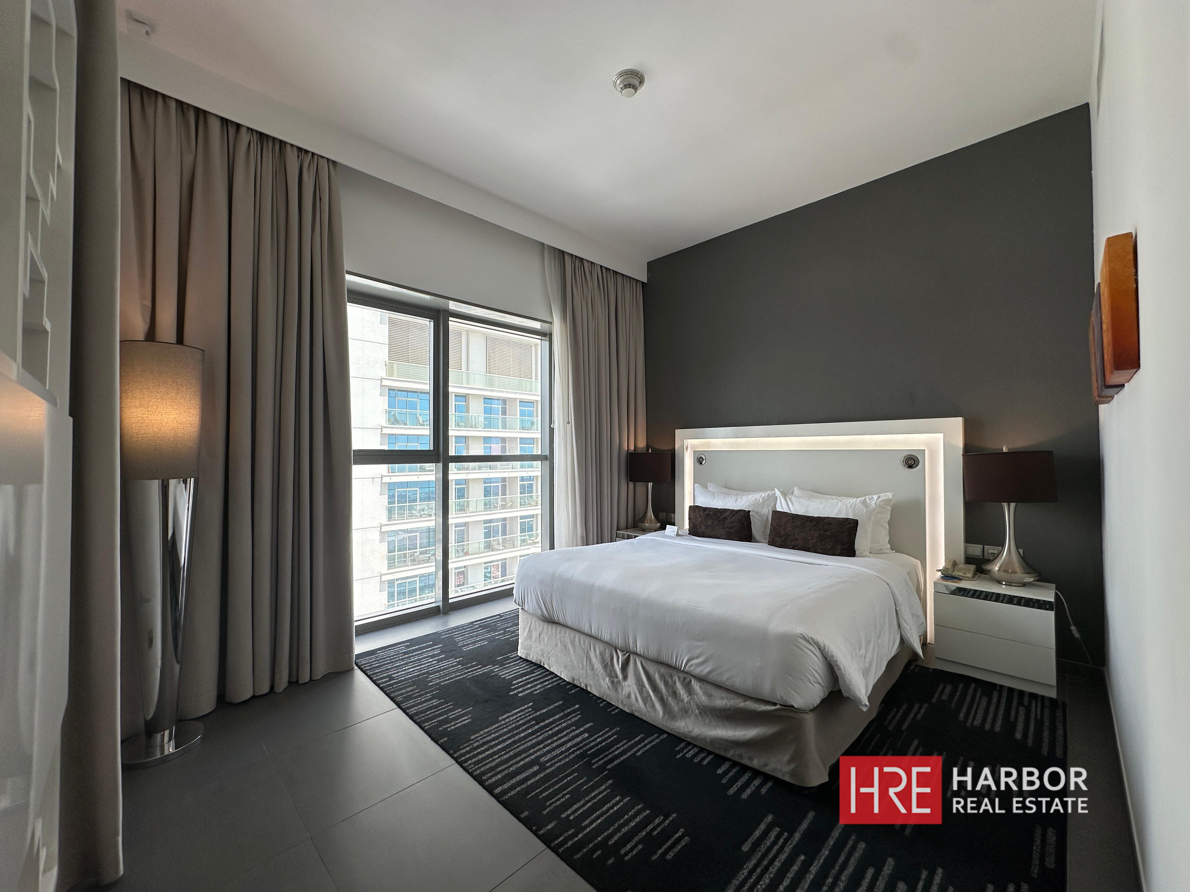Stunning Studio | Prime Location | Marina View