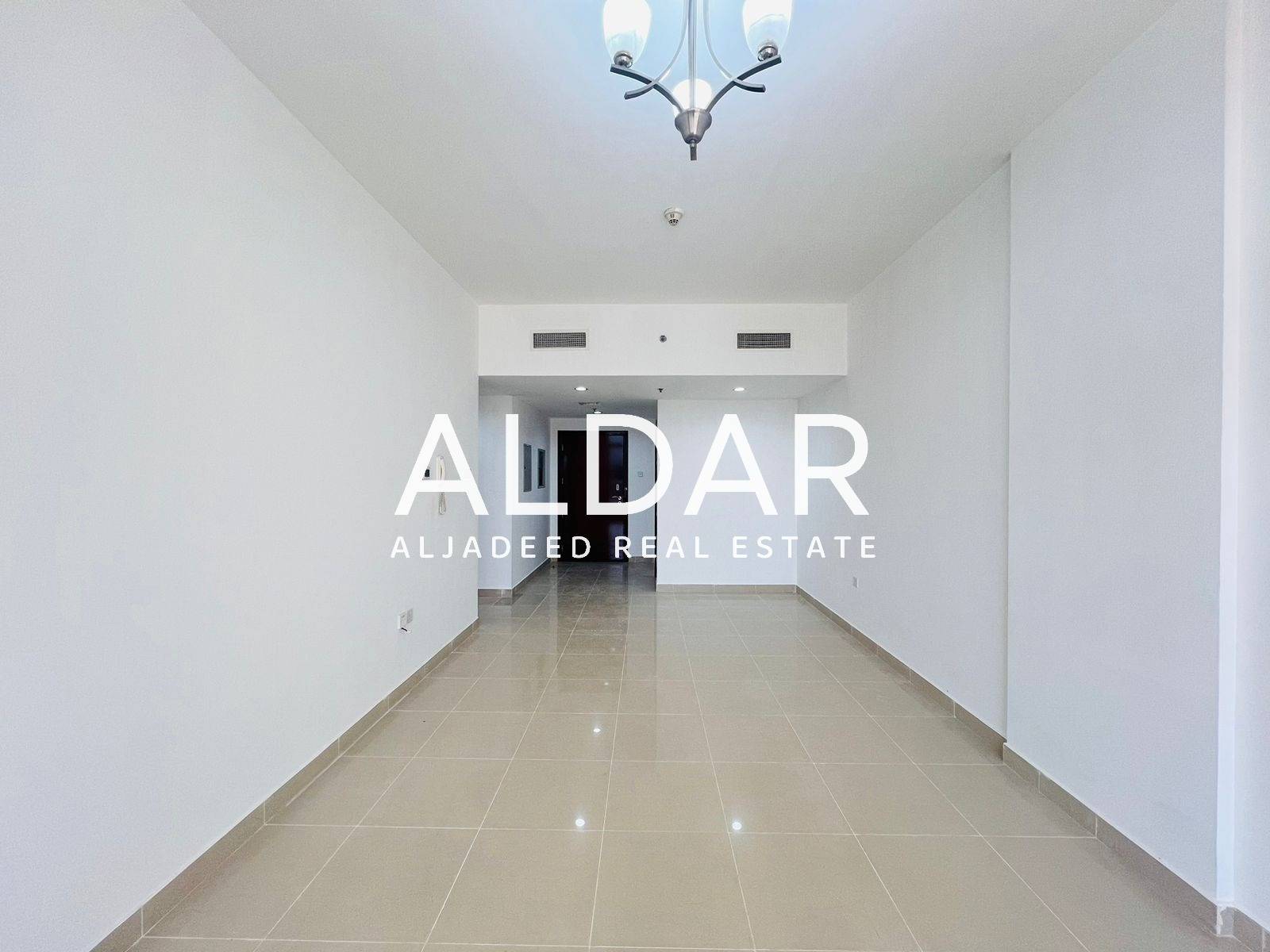 Well Maintained | Spacious | Semi Closed Kitchen