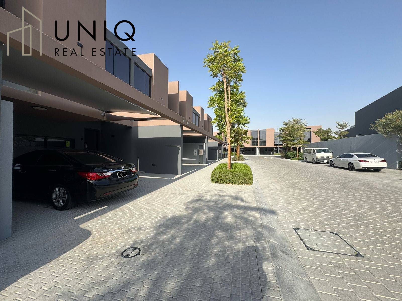 3-Bedroom Townhouse | ROBINIA | Corner Unit