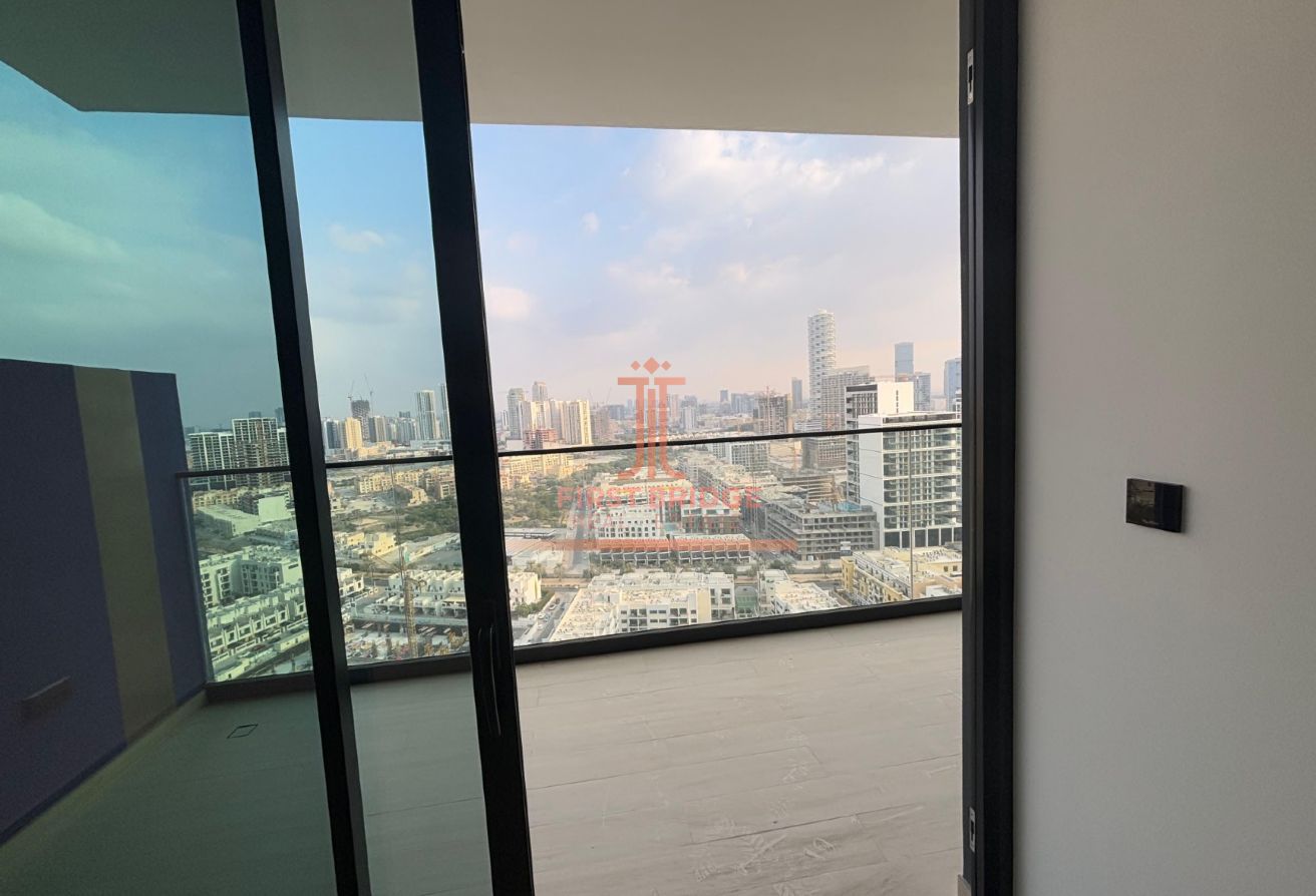 High Floor | Community View | Tenanted