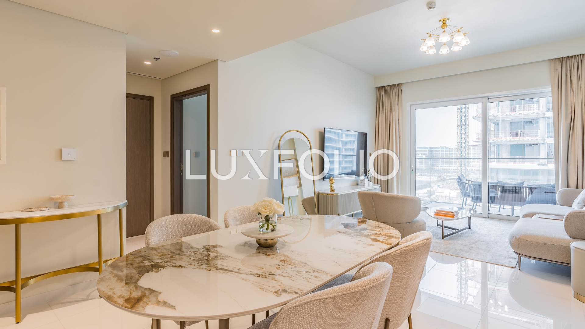Sea View | Modern | Vacant Now