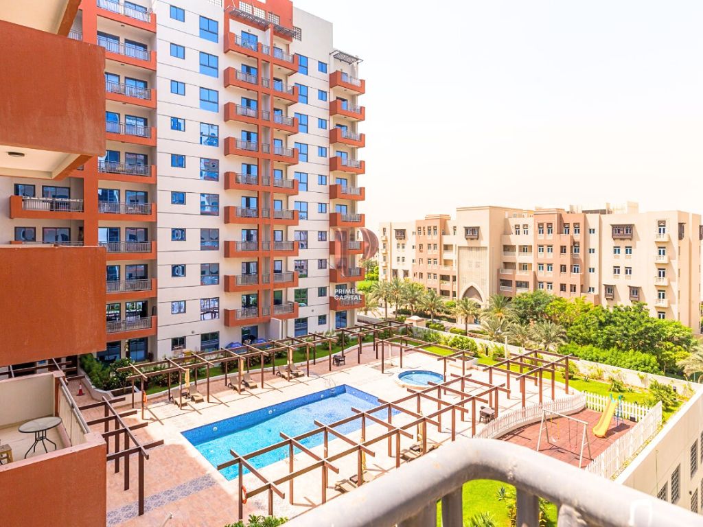 Large 2br | Pool View | Near Metro | Rented Unit