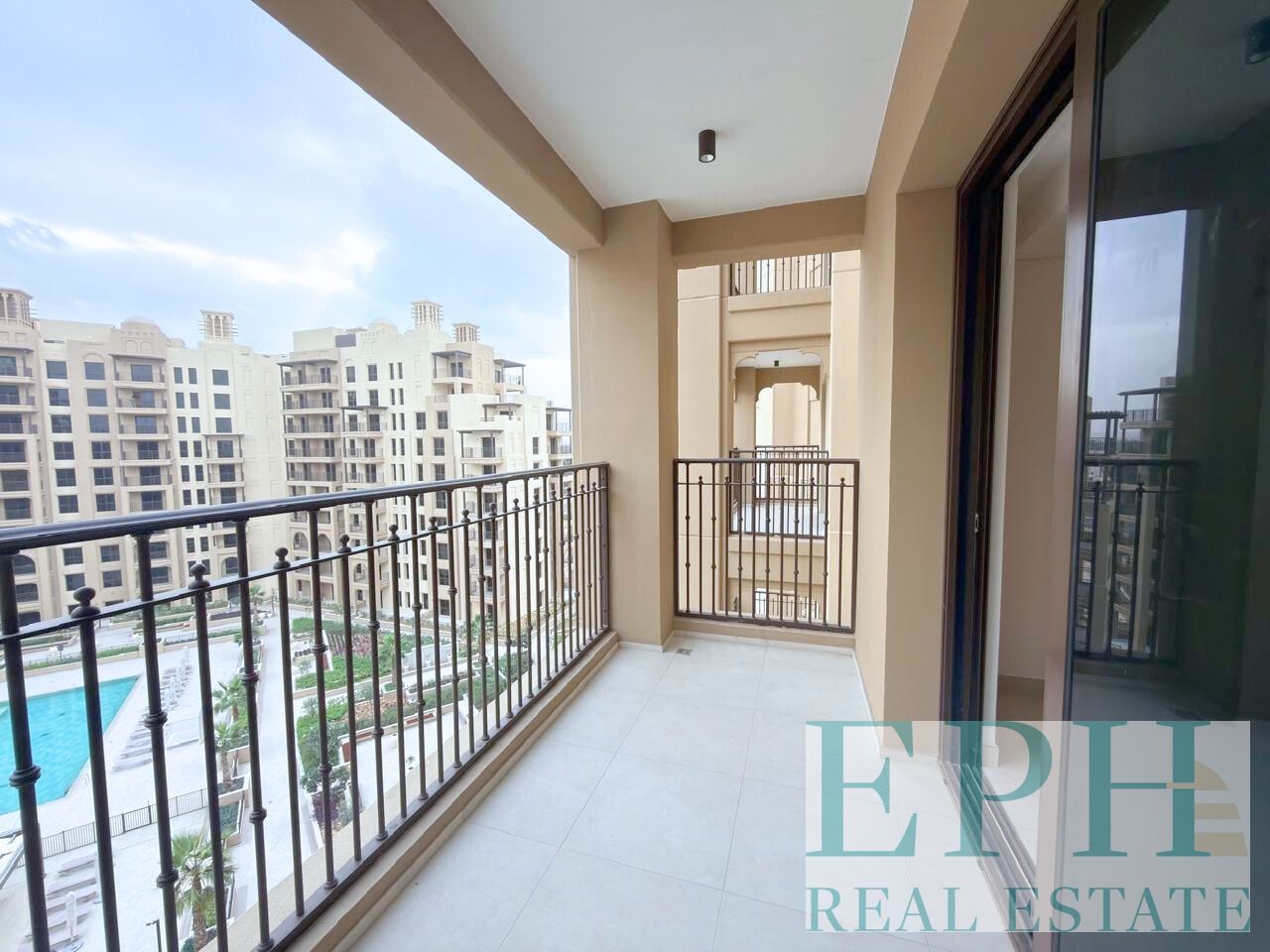 HUGE BALCONY | POOL VIEW | READY TO MOVE