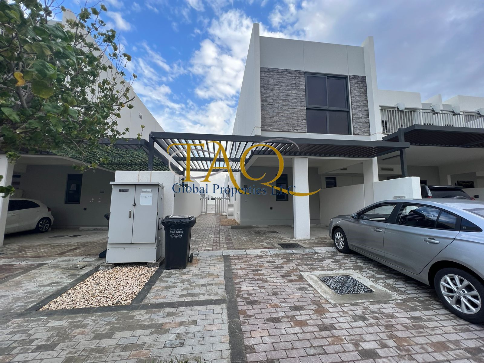 CORNER L SHAPE GARDEN | 3 BEDROOM PLUS MAIDS ROOM | GATED COMMUNITY |