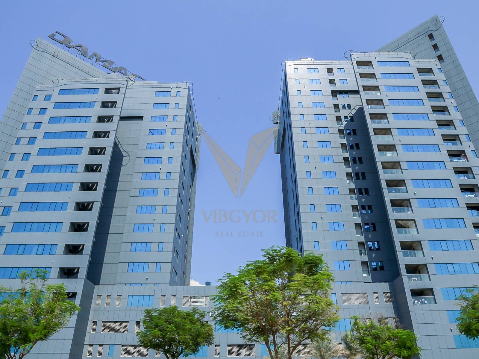 Office Space | 1 Parking | Bright and Spacious