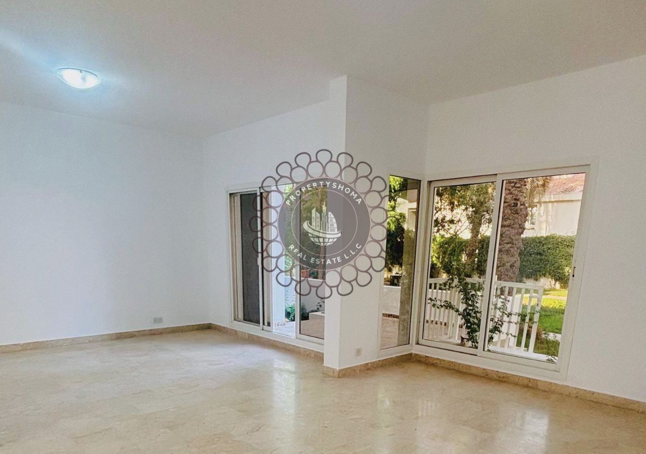 4BR+Maid Villa | Pool Area | Private Entry