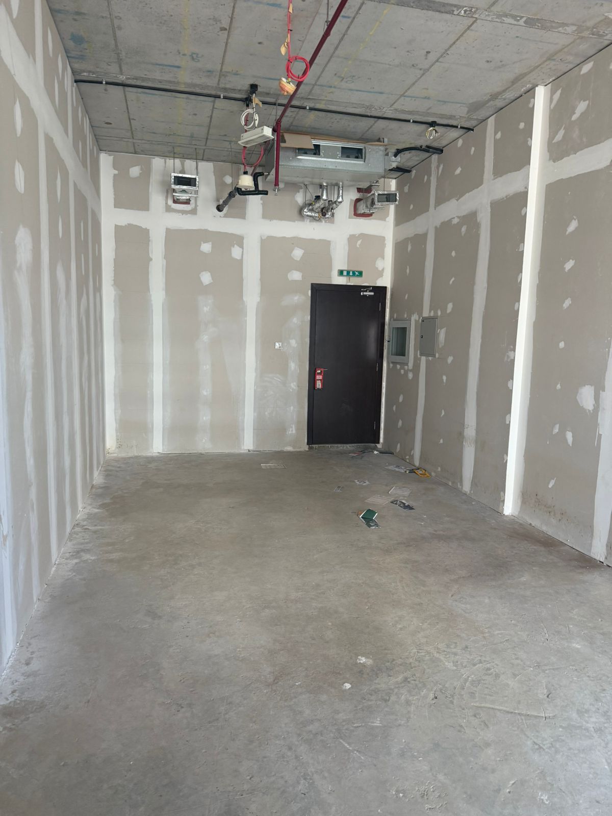 FITTED OFFICE FOR SALE | BUSINESS BAY | FURNISHED