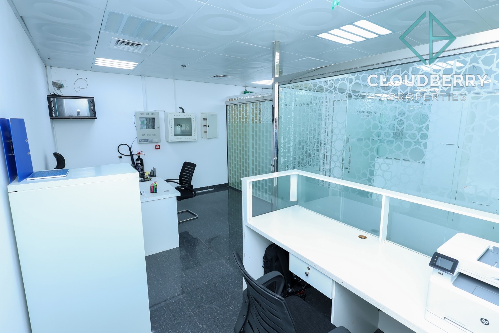 Mid Floor | Unfurnished | Canal View