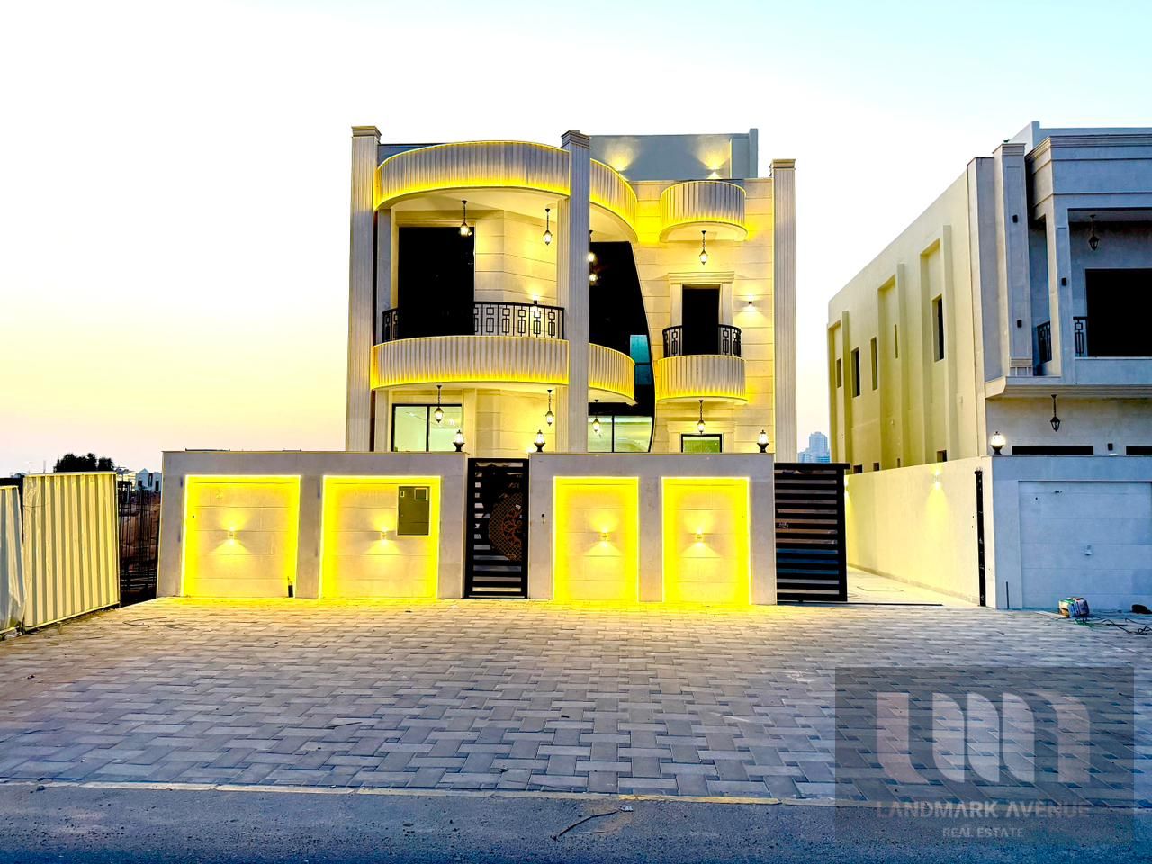 4 Master Bedrooms Villa + Maid | Close to Amenities | Negotiable